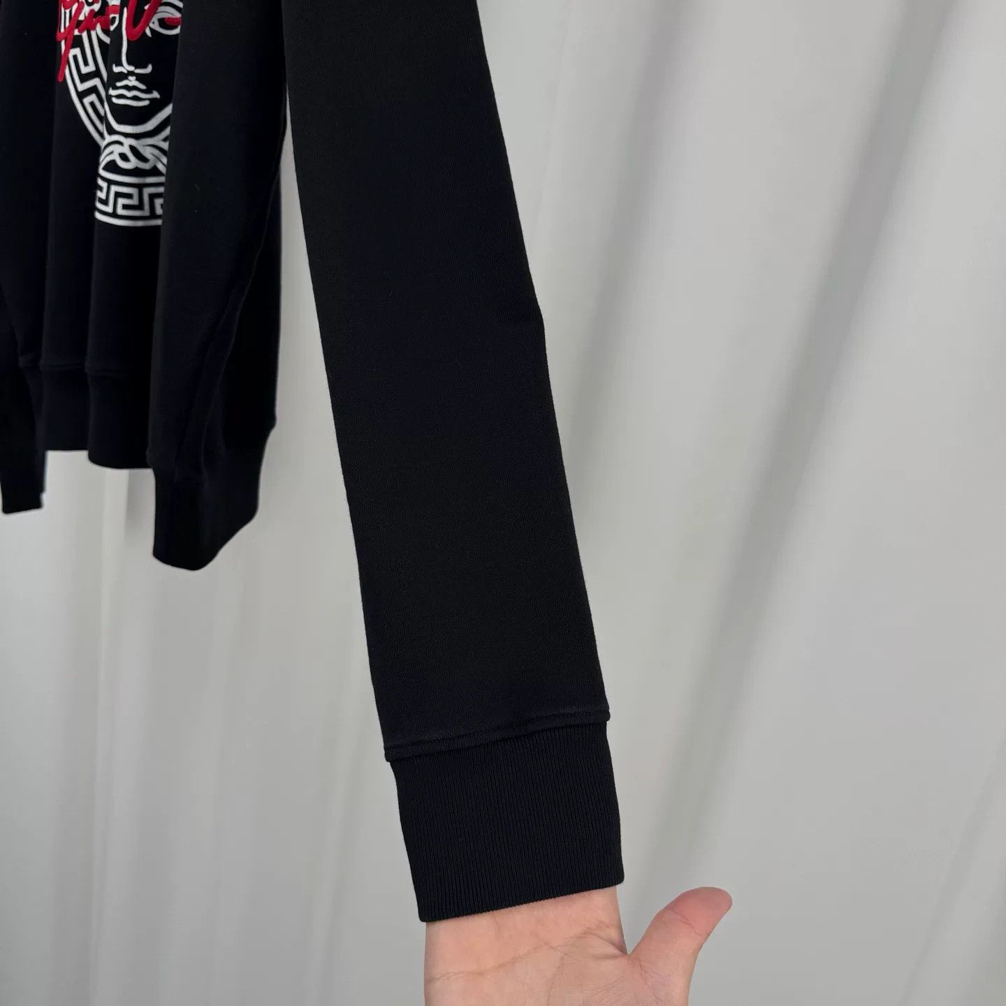 Versace Versace Embroidered Letter Medusa Sweatshirt Size US XXS / EU 40 - 4 Thumbnail