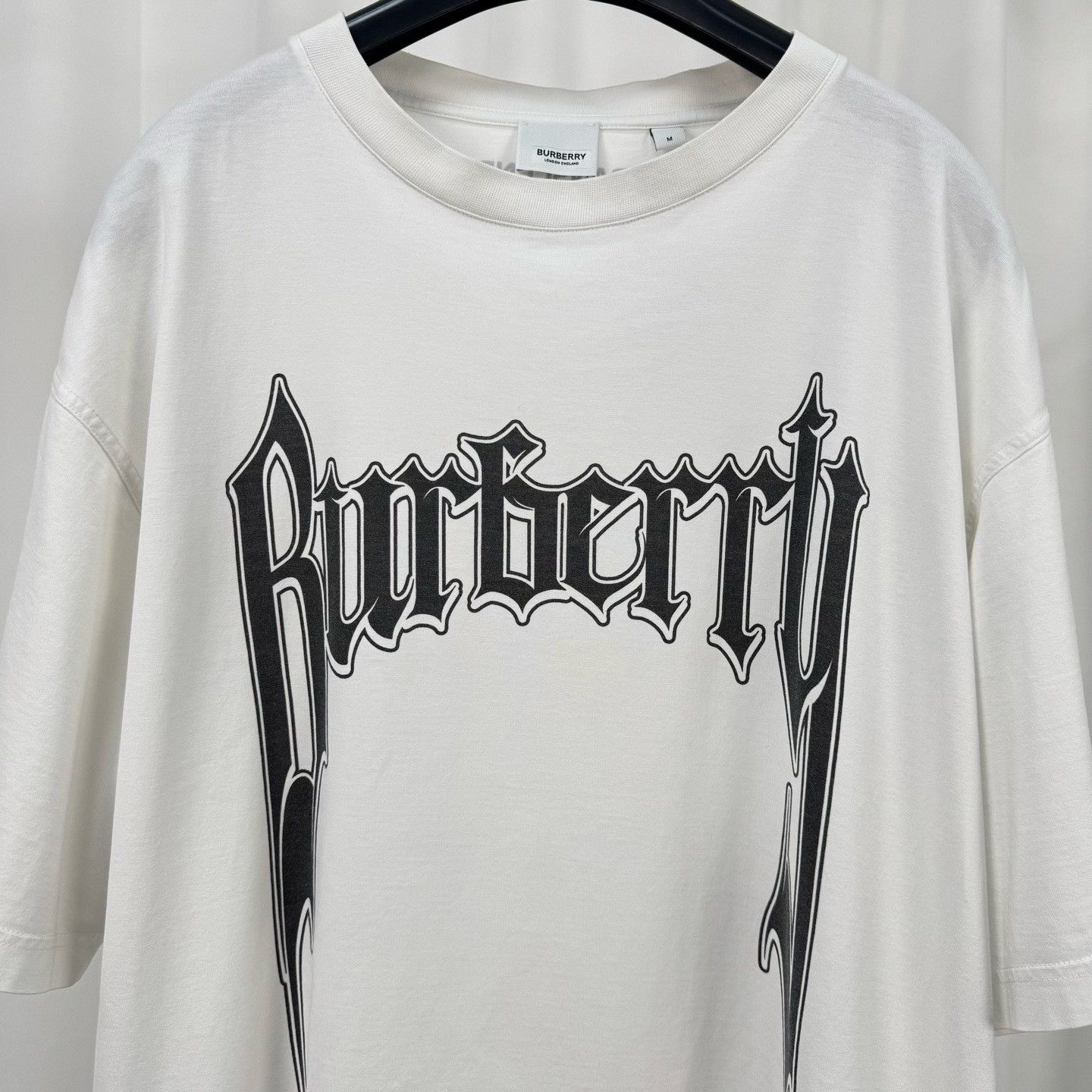 Burberry Burberry Printed Letter Short-Sleeve Size US M / EU 48-50 / 2 - 3 Thumbnail
