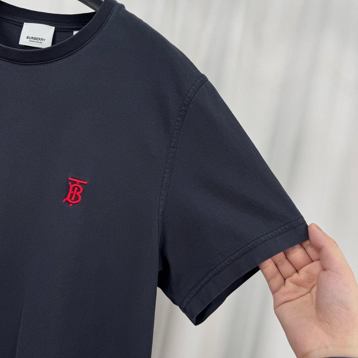 Burberry Burberry Embroidered TB Logo Short-Sleeve Size US M / EU 48-50 / 2 - 4 Thumbnail