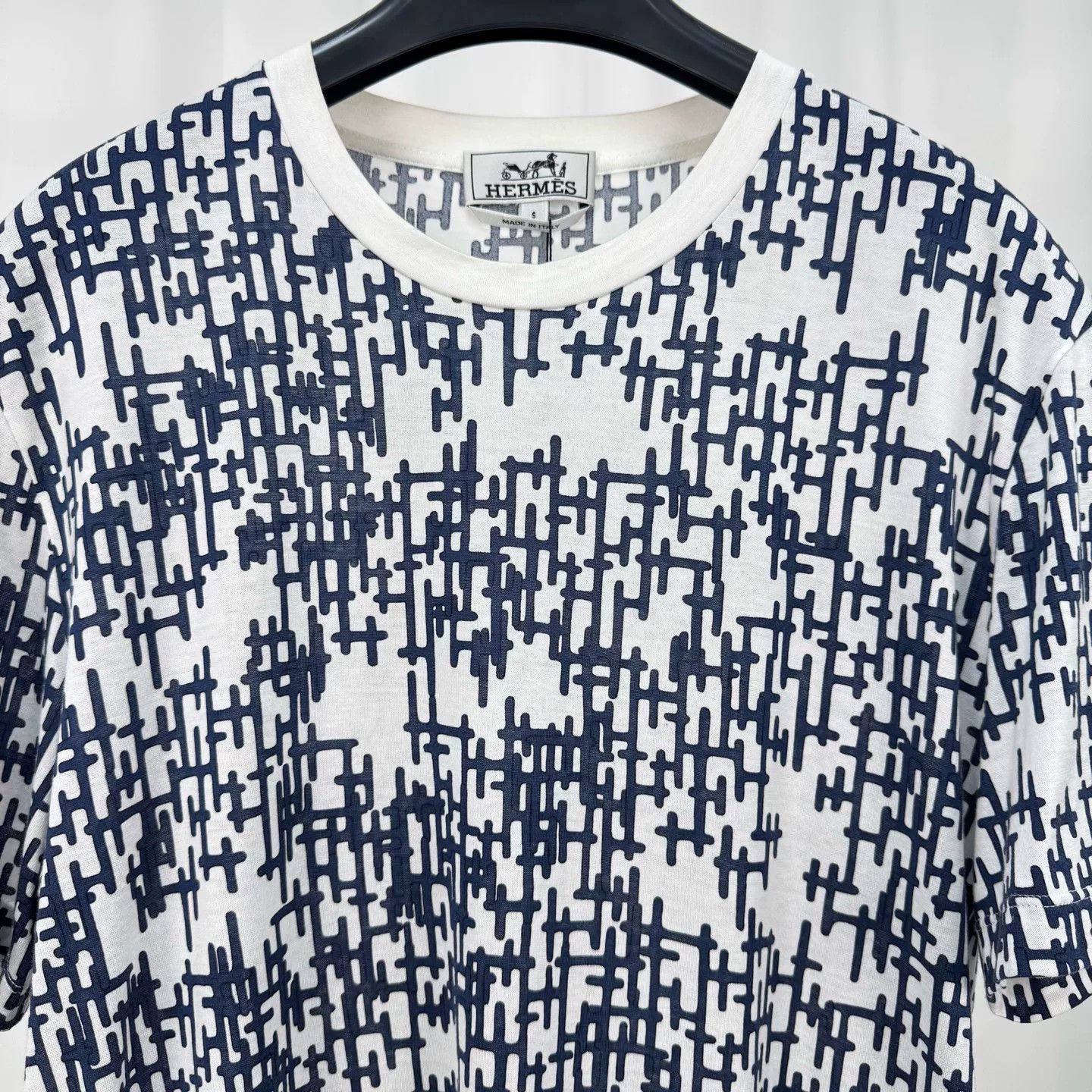Hermes Hermes All-Over H Logo Print T-Shirt Size US S / EU 44-46 / 1 - 3 Thumbnail