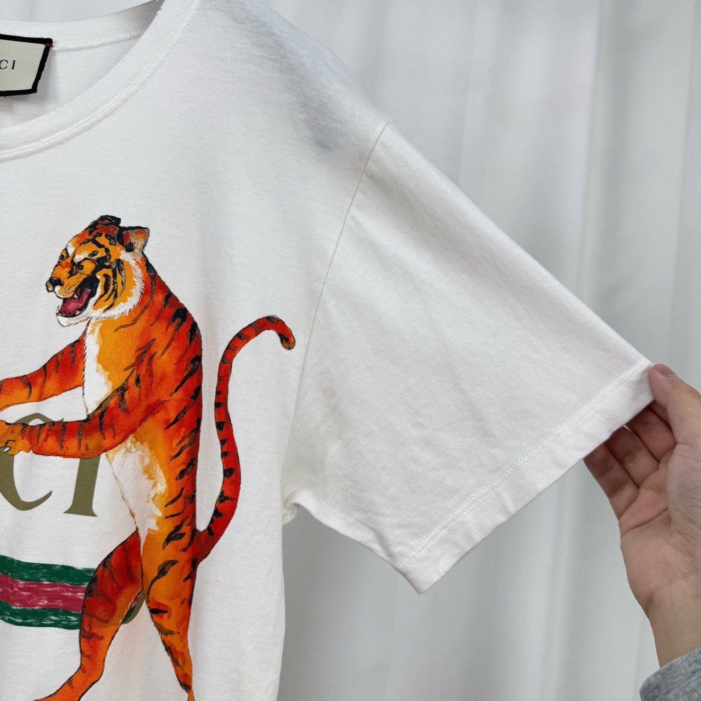Gucci Gucci Double Tiger Print Letter Short Sleeve Size US XS / EU 42 / 0 - 4 Thumbnail