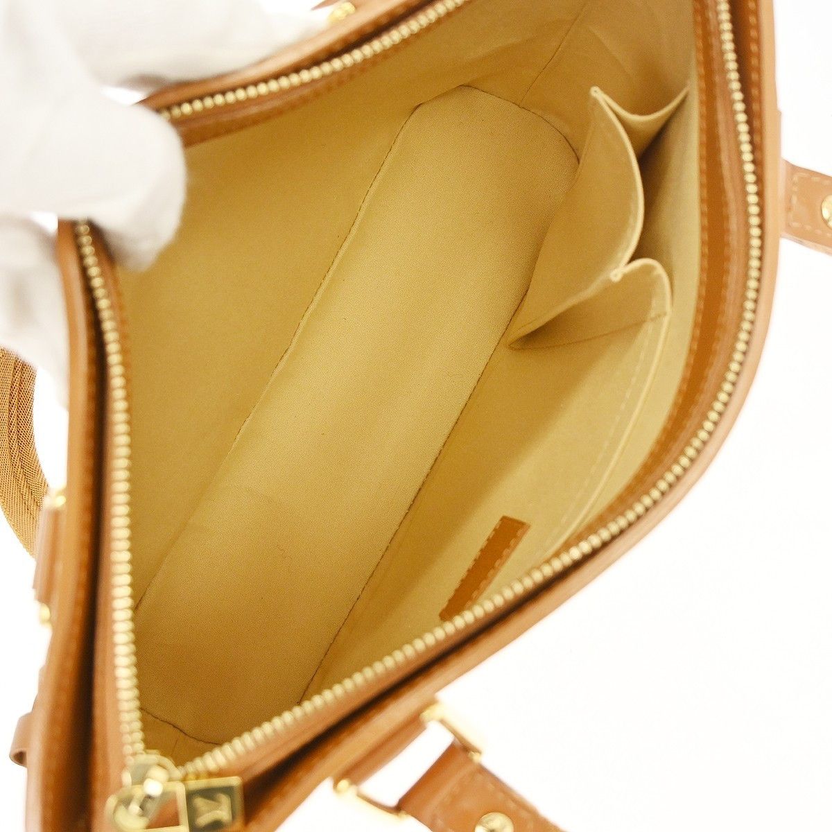 Louis Vuitton Louis Vuitton Lucille Handbag Mini Lin Size ONE SIZE - 3 Thumbnail