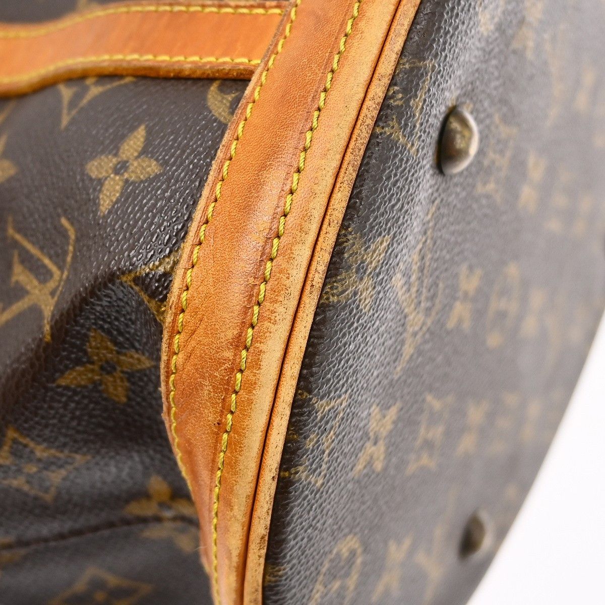Louis Vuitton Louis Vuitton Bucket Bag Monogram Canvas Size ONE SIZE - 7 Thumbnail