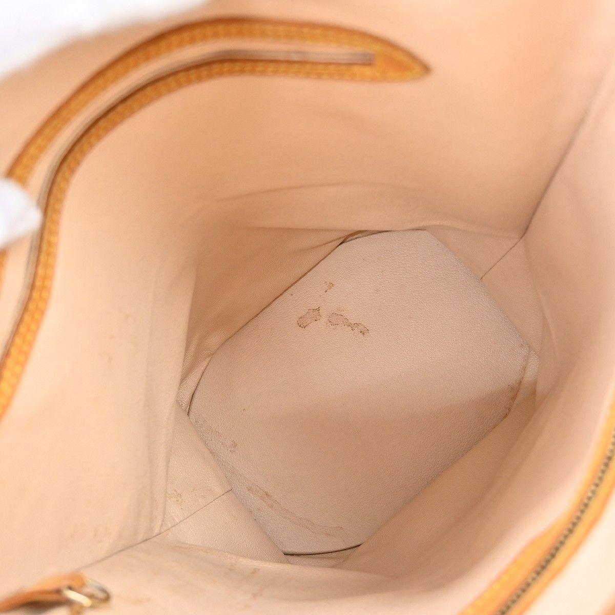 Louis Vuitton Louis Vuitton Bucket Bag Monogram Canvas Size ONE SIZE - 3 Thumbnail