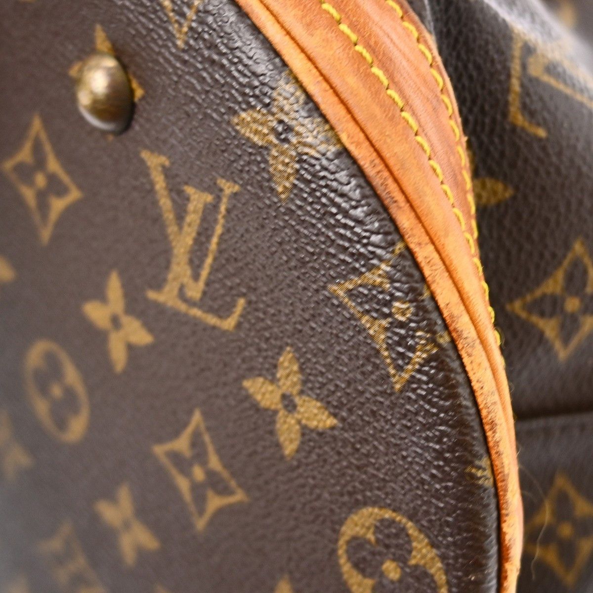 Louis Vuitton Louis Vuitton Bucket Bag Monogram Canvas Size ONE SIZE - 9 Thumbnail