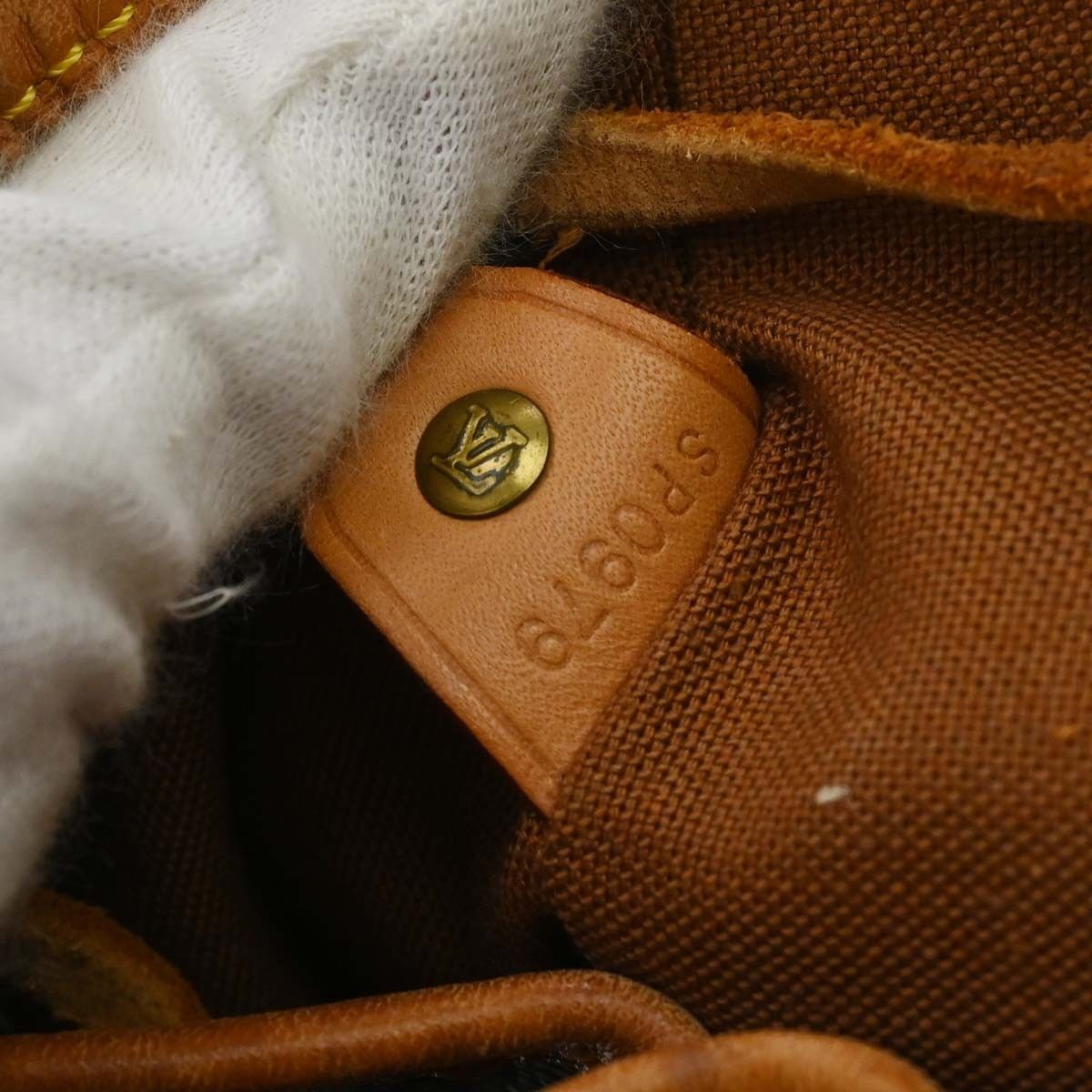 Louis Vuitton Louis Vuitton Montsouris Backpack Monogram Canvas Size ONE SIZE - 5 Thumbnail