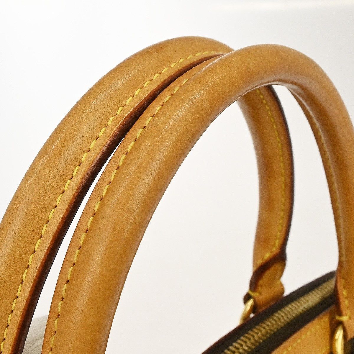 Louis Vuitton Louis Vuitton Tivoli Handbag Monogram Canvas Size ONE SIZE - 6 Thumbnail