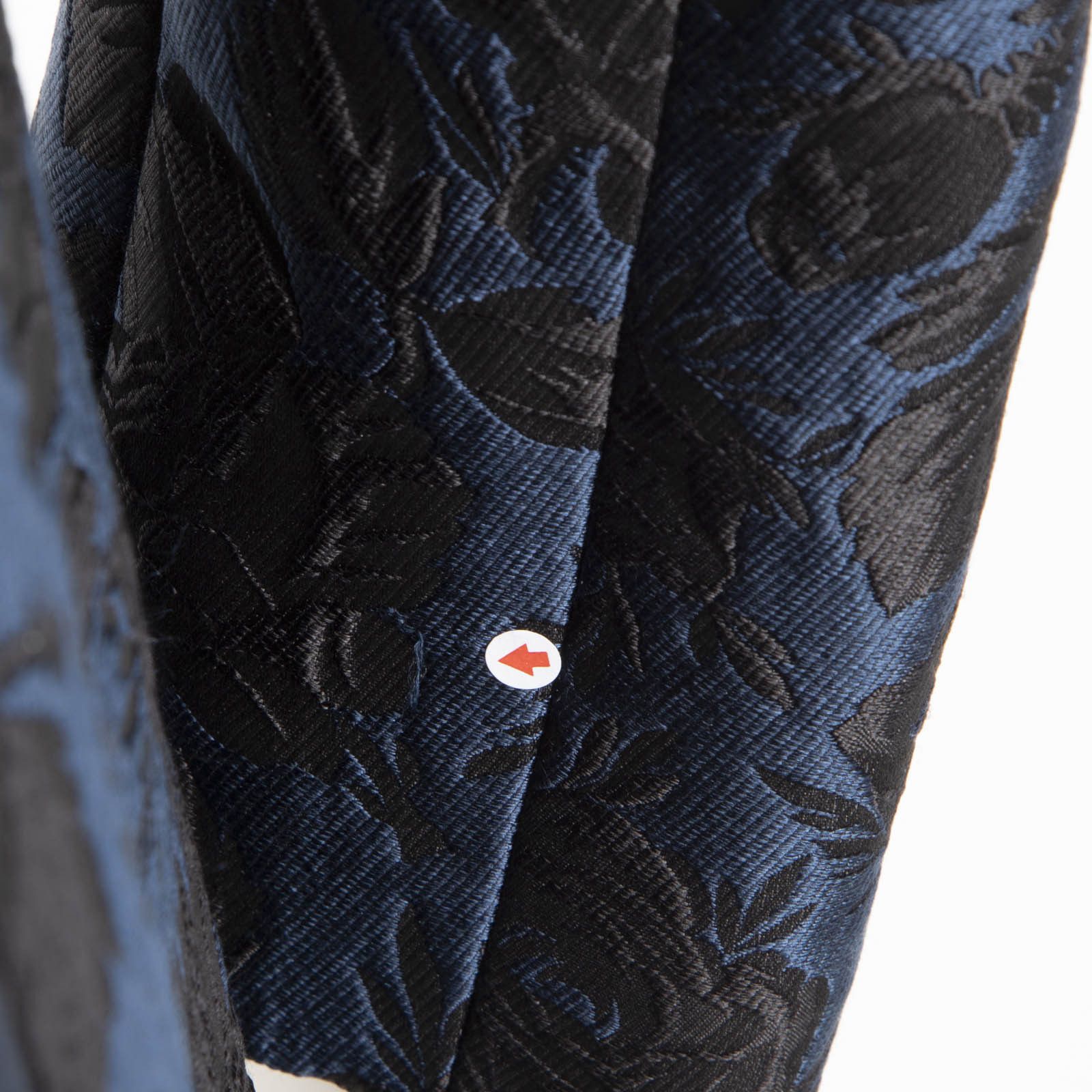 Alexander McQueen Black & Blue Silk Floral Coat Size M / US 6-8 / IT 42-44 - 5 Thumbnail