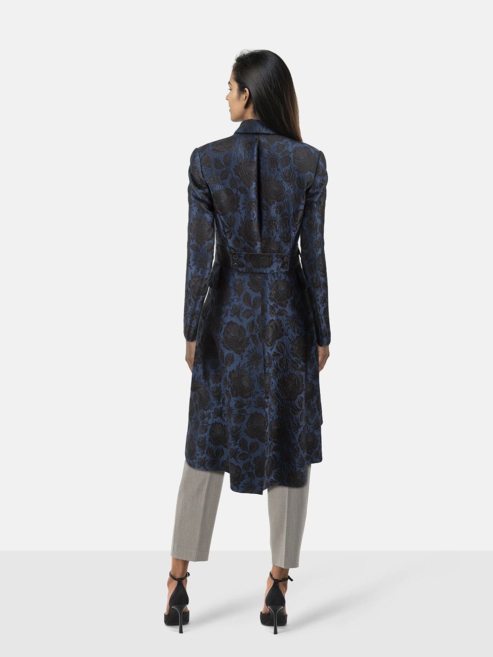Alexander McQueen Black & Blue Silk Floral Coat Size M / US 6-8 / IT 42-44 - 2 Thumbnail