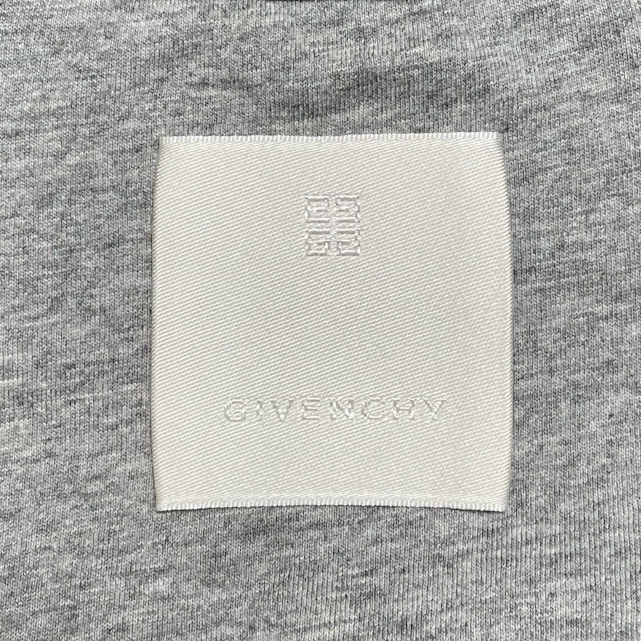 Givenchy Tattoo Logo Short Sleeve Tee Shirt Grey Size US M / EU 48-50 / 2 - 4 Thumbnail