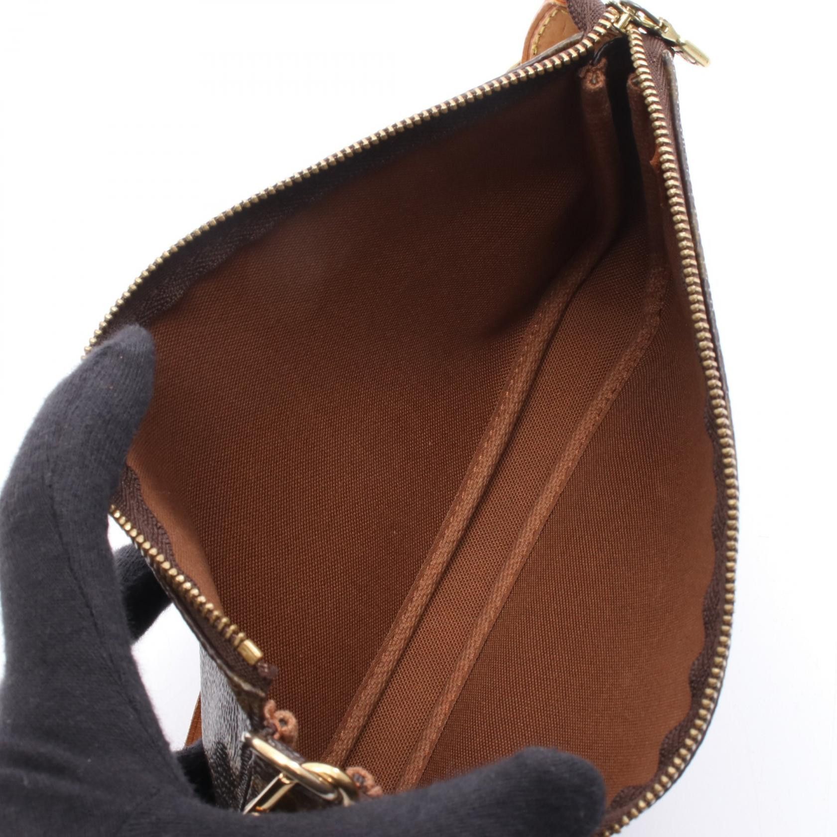 Louis Vuitton Louis Vuitton Louis Vuitton Pochette Accessoires Monogram Handbag Textile Handbag M51980 DUTY FREE for USA Size ONE SIZE - 3 Thumbnail