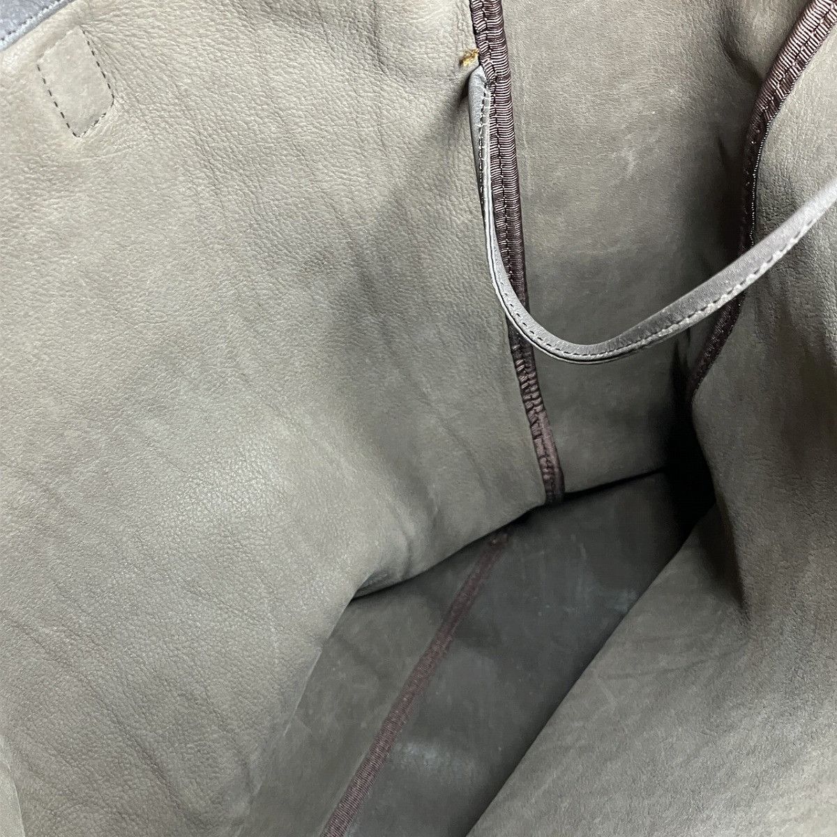 Loewe Loewe Loewe Anagram Leather Tote Bag Leather Tote Bag DUTY FREE for USA Size ONE SIZE - 8 Thumbnail