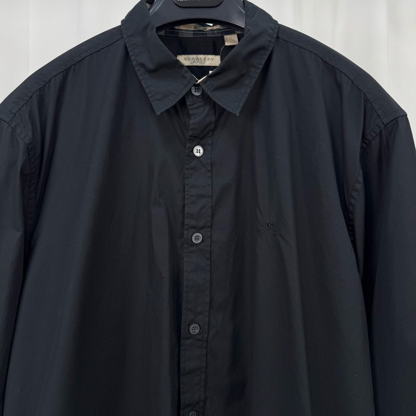 Burberry Burberry Embroidered Horse Check Shirt Size US XL / EU 56 / 4 - 2 Thumbnail
