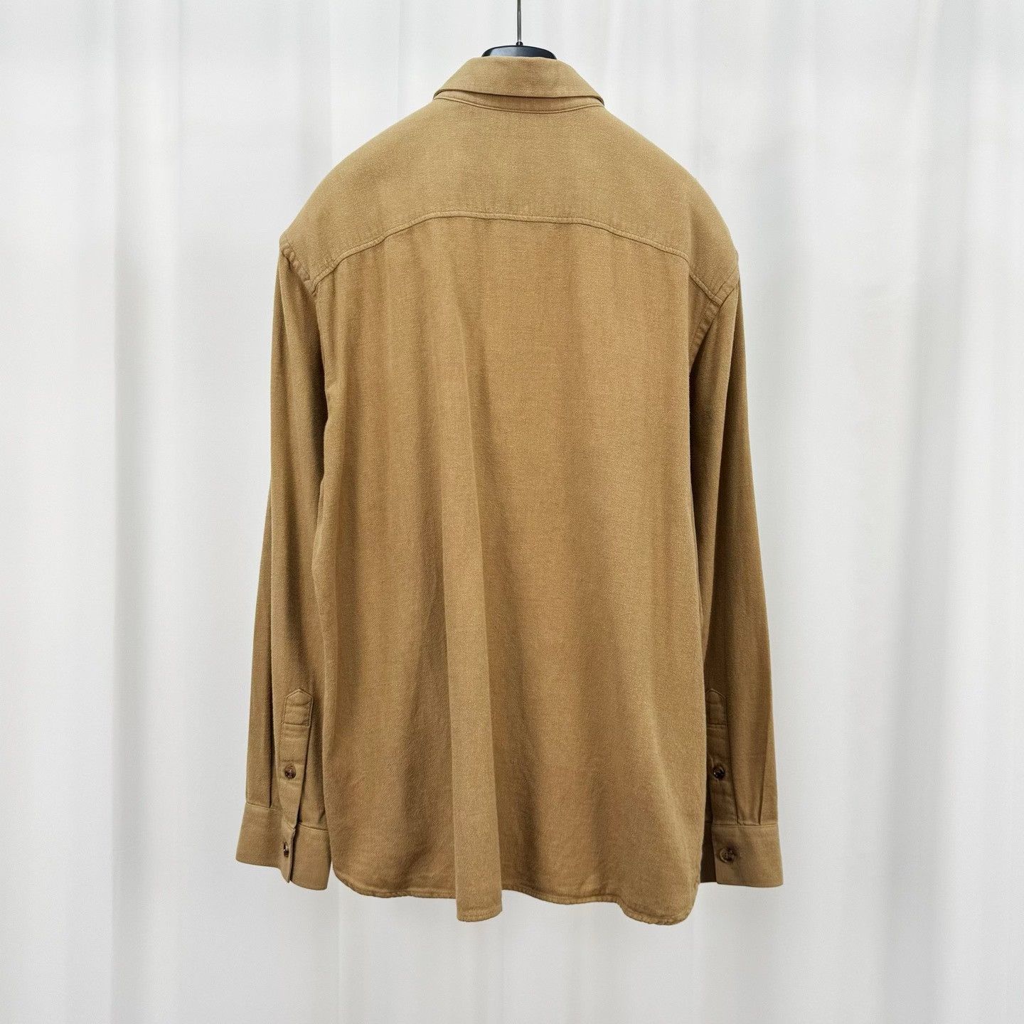 Burberry Burberry Embroidered Letter Camel Long-Sleeve Shirt Size US M / EU 48-50 / 2 - 2 Thumbnail