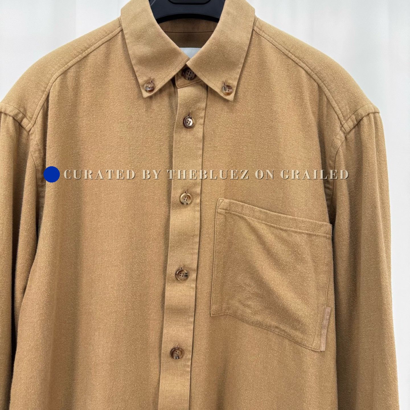 Burberry Burberry Embroidered Letter Camel Long-Sleeve Shirt Size US M / EU 48-50 / 2 - 3 Thumbnail