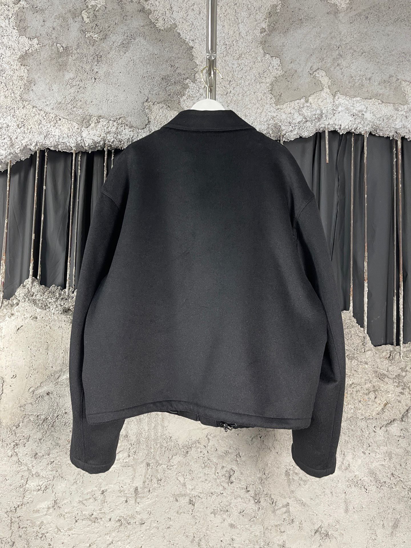 Prada Prada Fall/Winter 25 Wool Cashmere Boxy Jacket Size US M / EU 48-50 / 2 - 2 Thumbnail