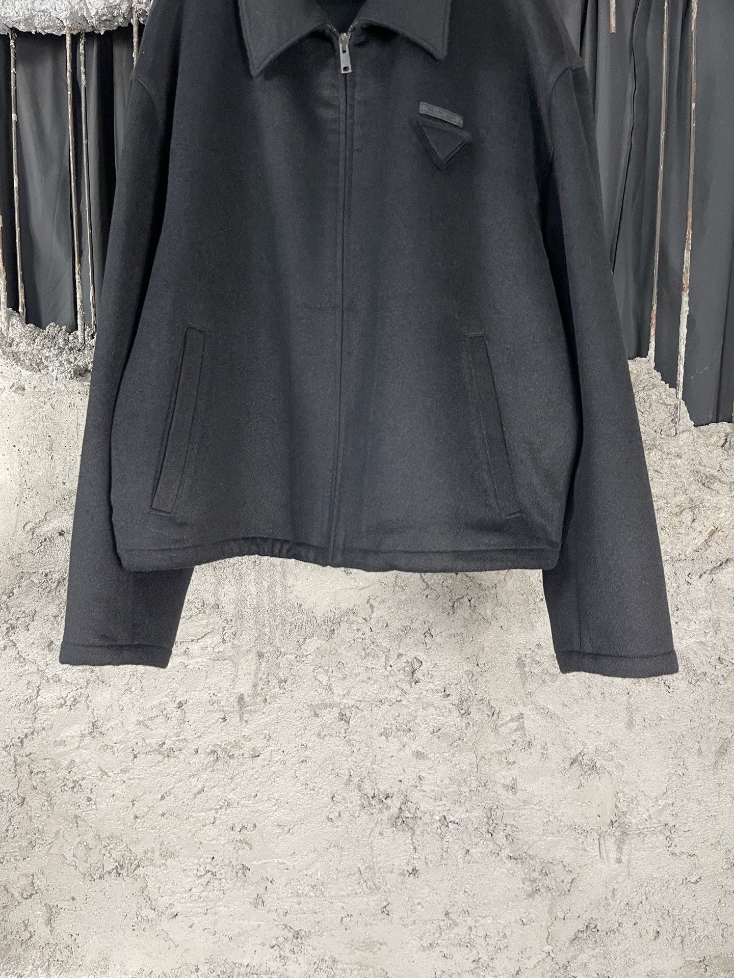 Prada Prada Fall/Winter 25 Wool Cashmere Boxy Jacket Size US M / EU 48-50 / 2 - 4 Thumbnail