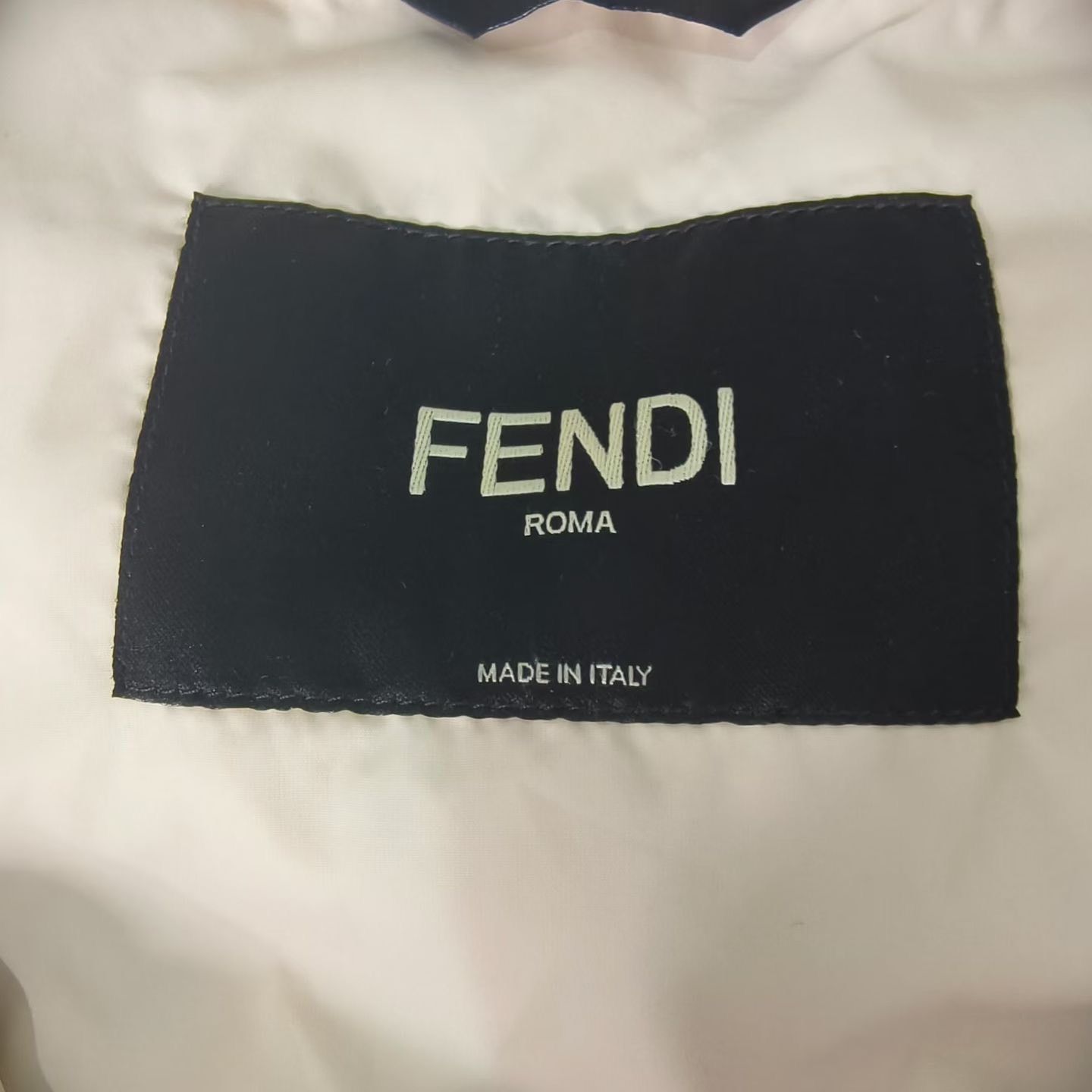 Fendi FENDI New Logo Print Hooded Casual Jacket Size US S / EU 44-46 / 1 - 3 Thumbnail