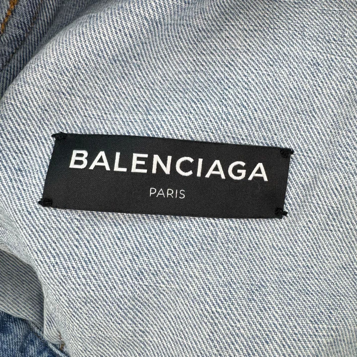 Balenciaga Balenciaga Back Letter Denim Jacket Size US S / EU 44-46 / 1 - 6 Thumbnail