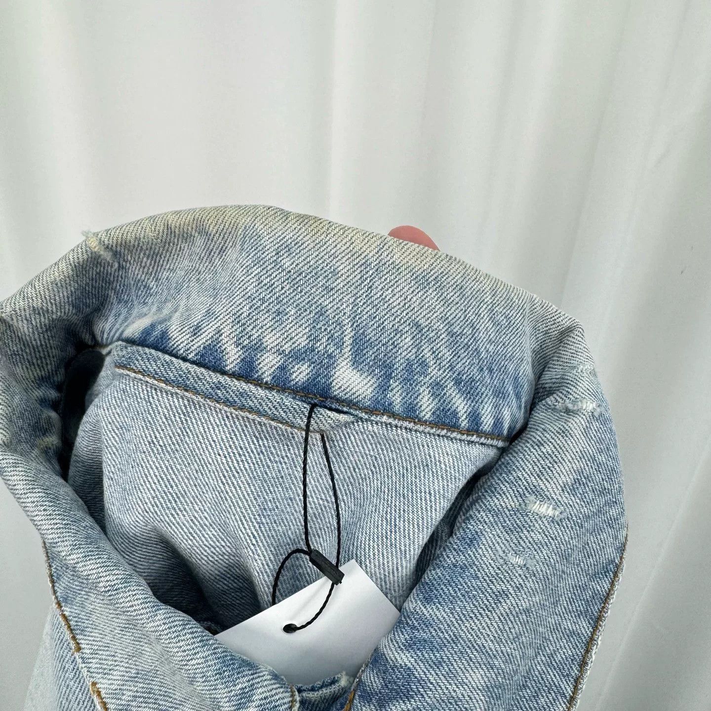 Balenciaga Balenciaga Back Letter Denim Jacket Size US S / EU 44-46 / 1 - 5 Thumbnail