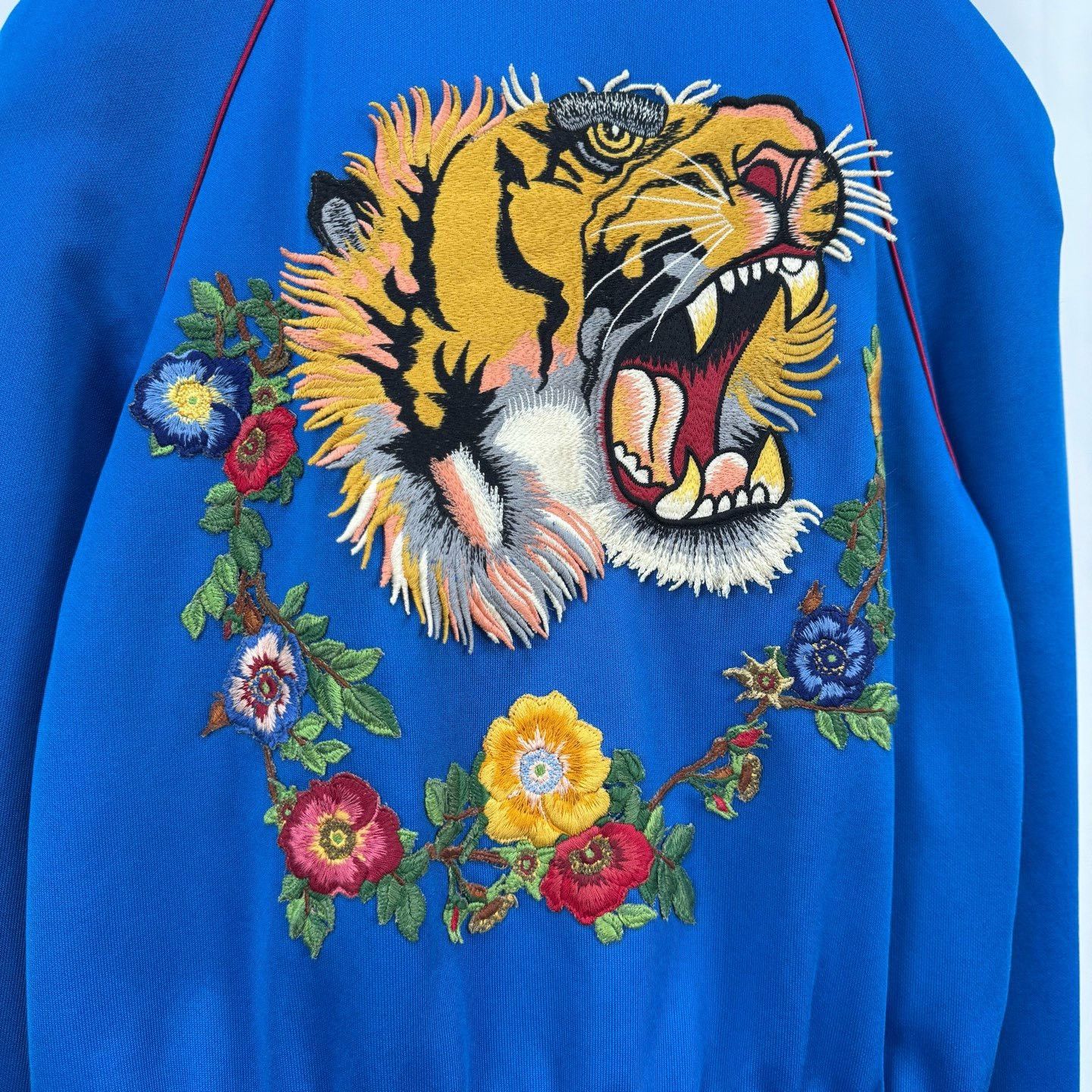 Gucci Gucci Embroidered Floral Tiger Head Zip Jacket Size US S / EU 44-46 / 1 - 5 Thumbnail