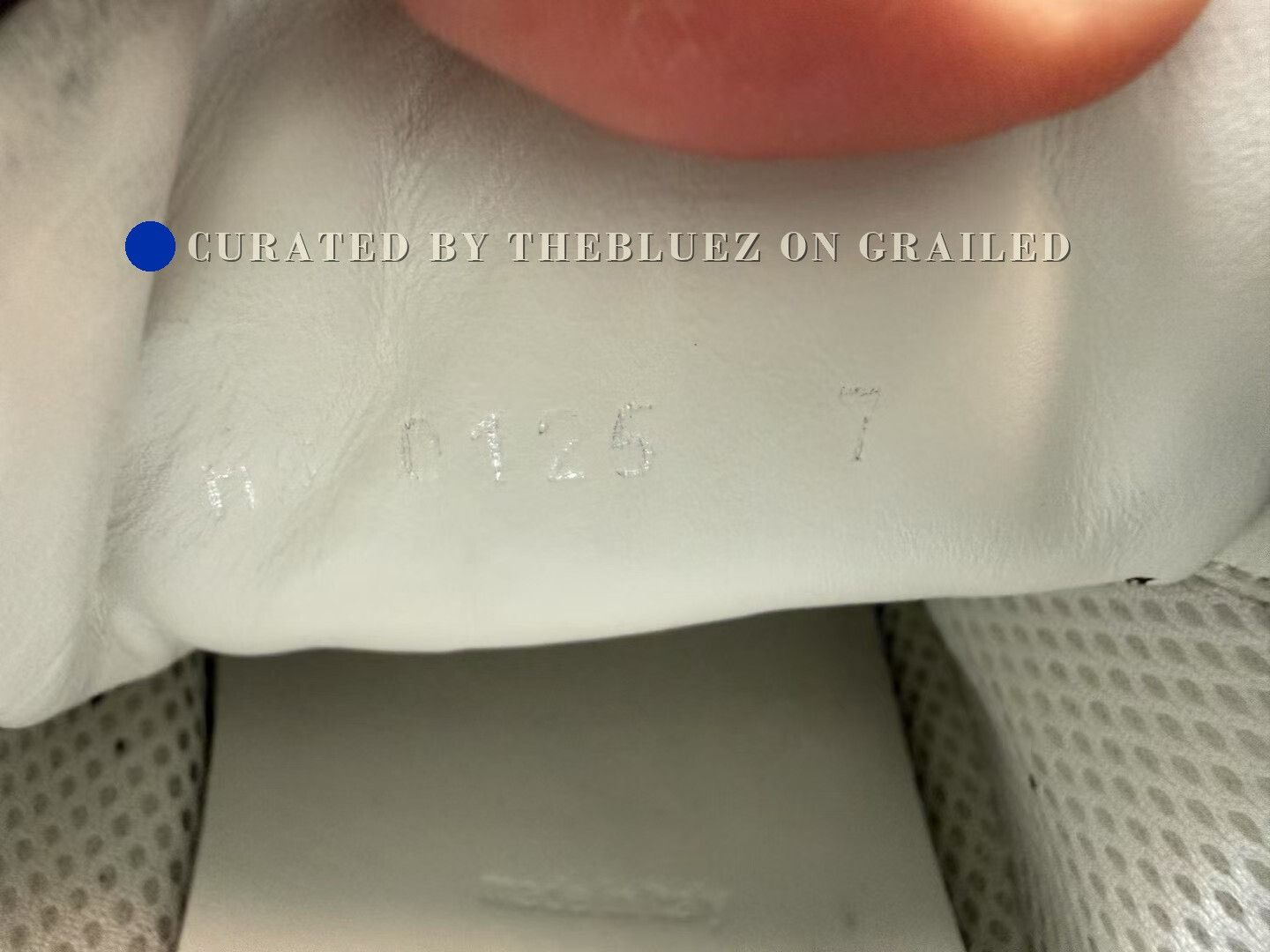 Louis Vuitton Louis Vuitton LV Sneakers Size US 7 / EU 40 - 2 Thumbnail