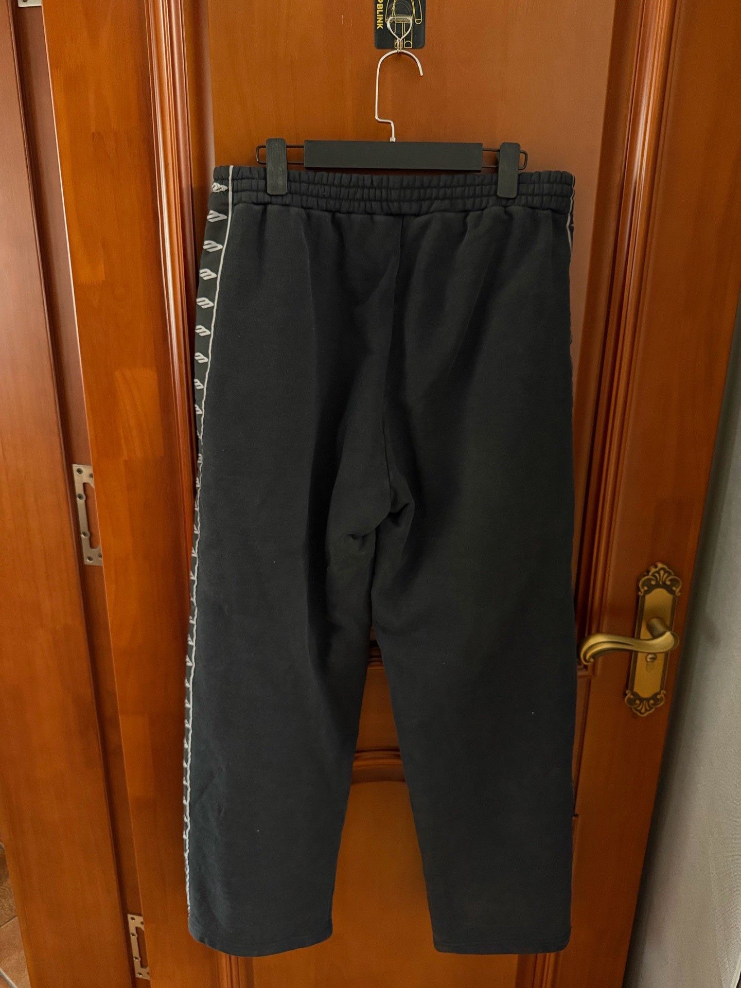 Balenciaga Balenciaga 3M Logo Tape Sport Pants Size US 26 / EU 42 - 2 Thumbnail