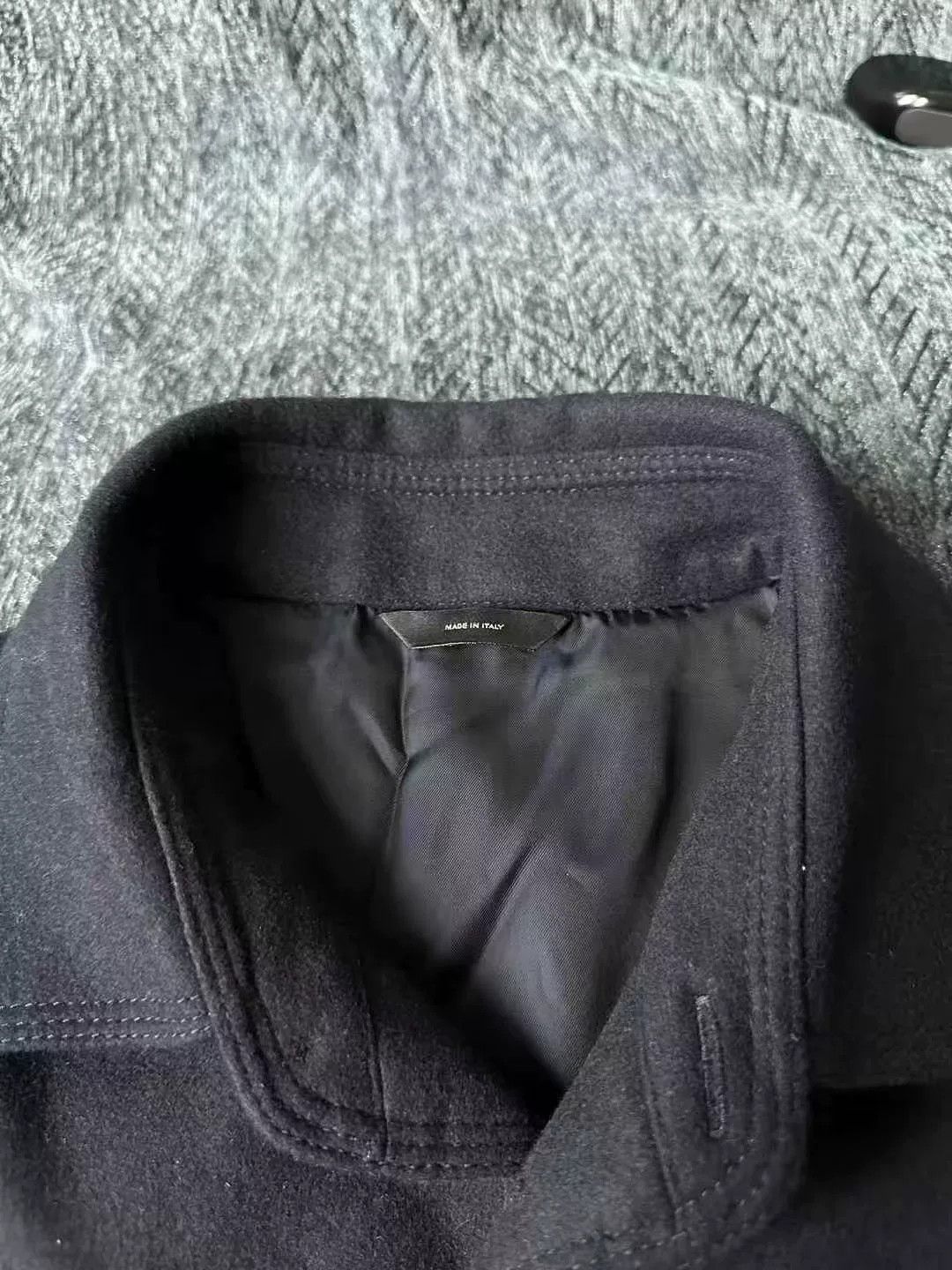 Fendi Fendi Cashmere Pocket Embossed Coat Size US S / EU 44-46 / 1 - 5 Thumbnail