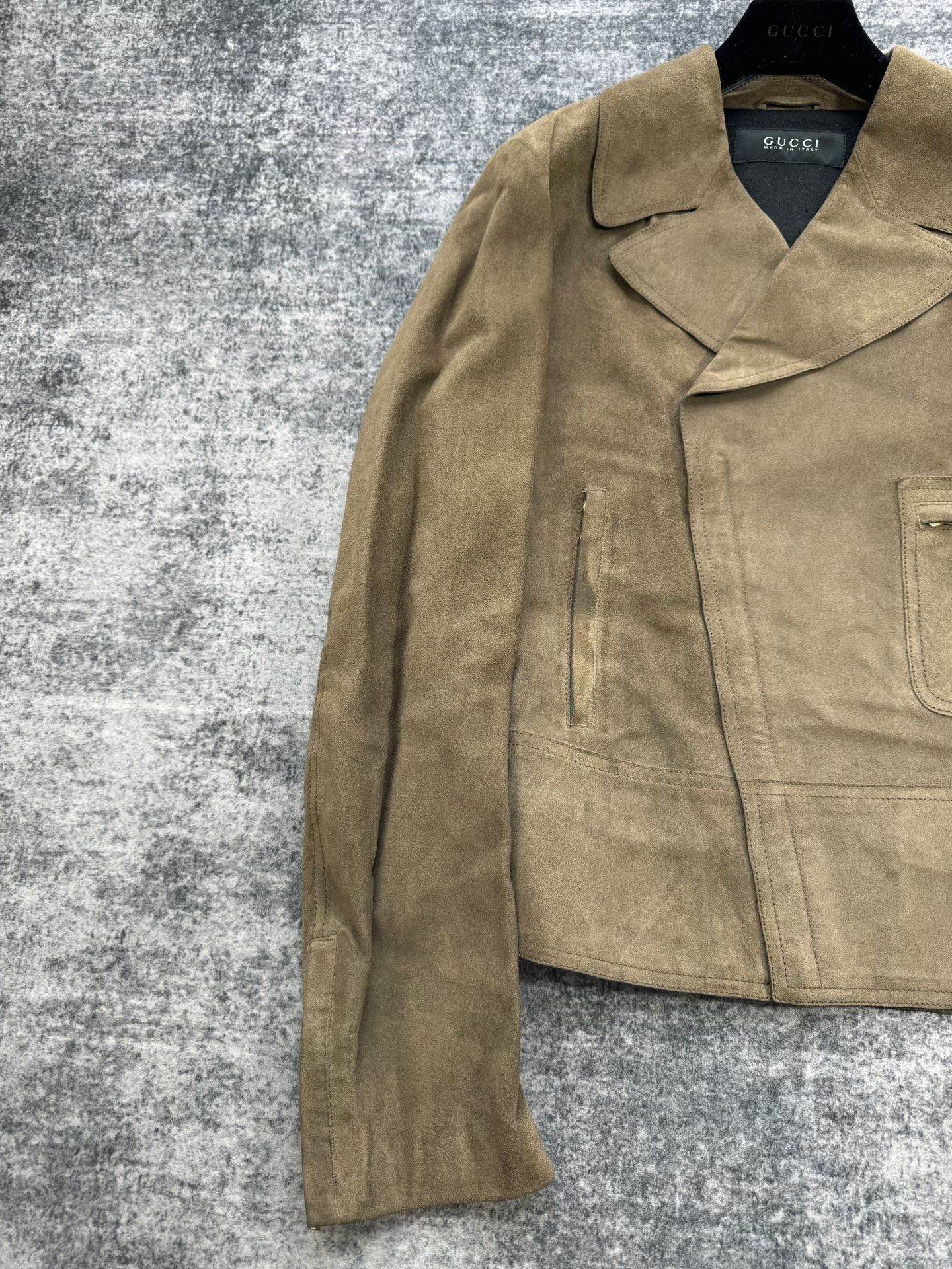 Gucci Gucci Out-of-Print Cowhide Jacket Size US L / EU 52-54 / 3 - 5 Thumbnail