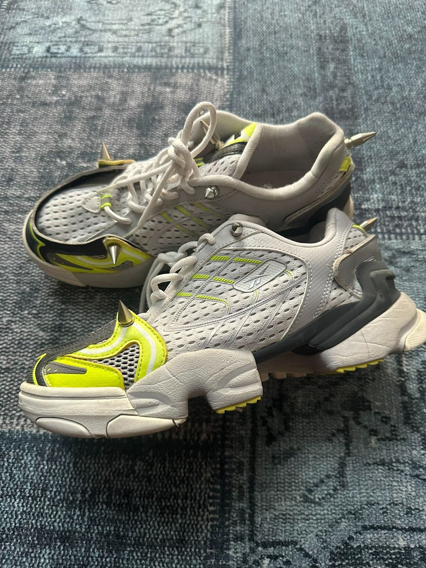 Vetements Vetements Reebok Runway Rivet Shoes Size US 7 / EU 40 - 3 Thumbnail