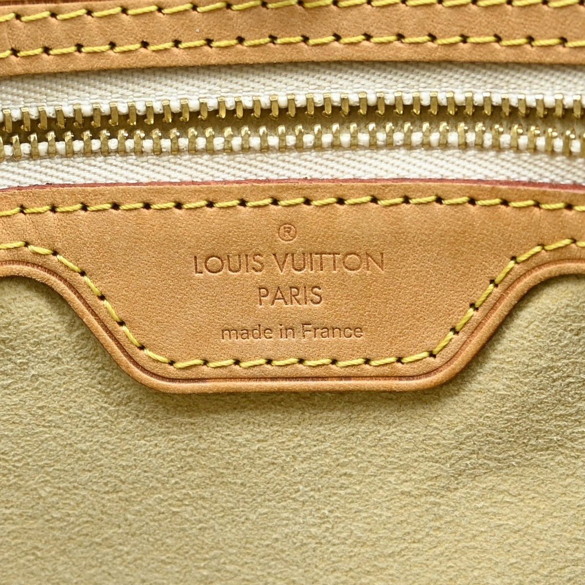 Louis Vuitton Louis Vuitton Hampstead Handbag Damier Size ONE SIZE - 4 Thumbnail