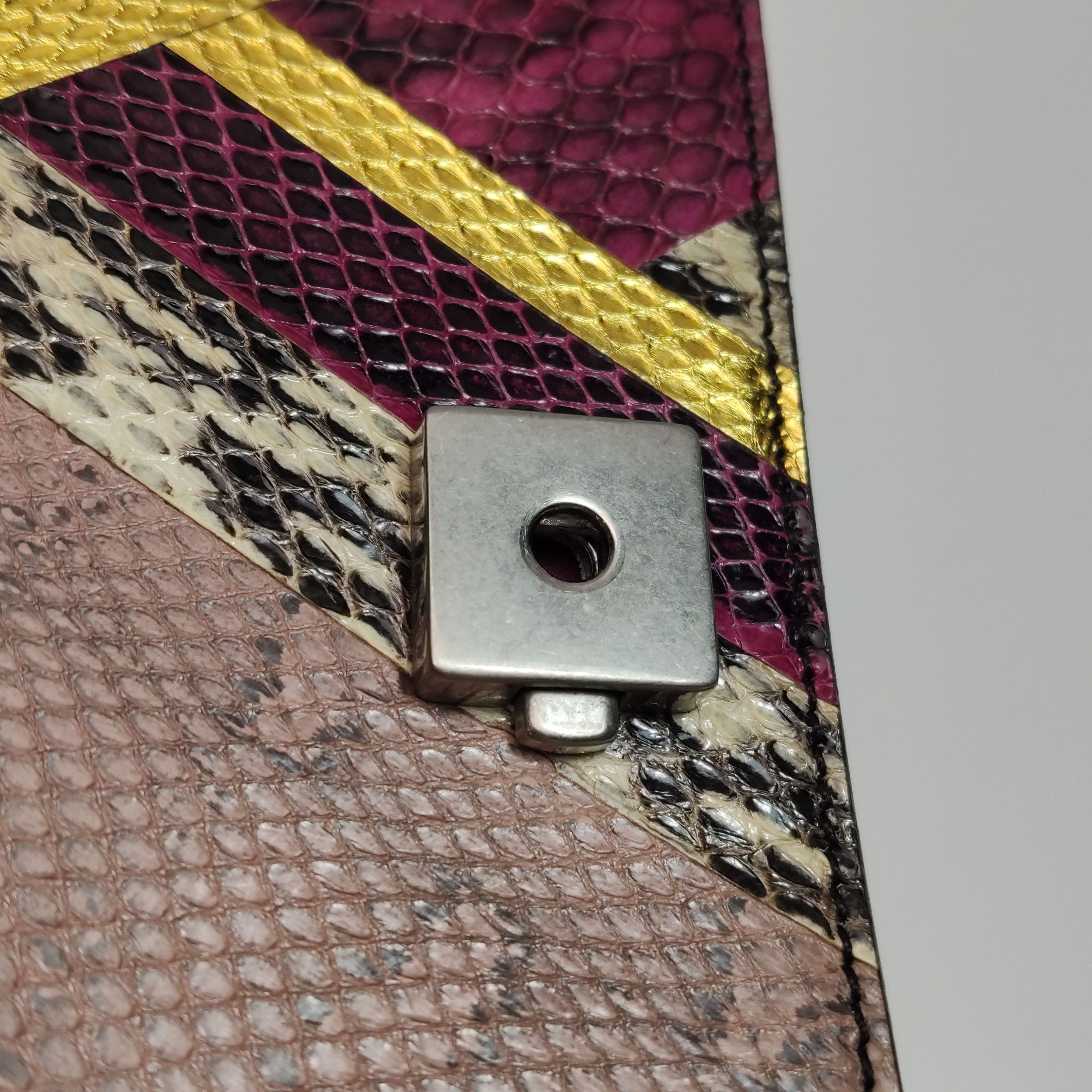 Gucci Gucci Women os Shoulder Bags Size ONE SIZE - 12 Thumbnail