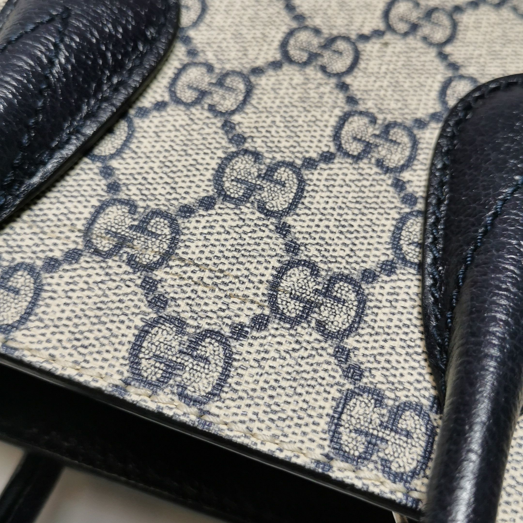 Gucci Gucci Women os Crossbody Bags Size ONE SIZE - 15 Thumbnail