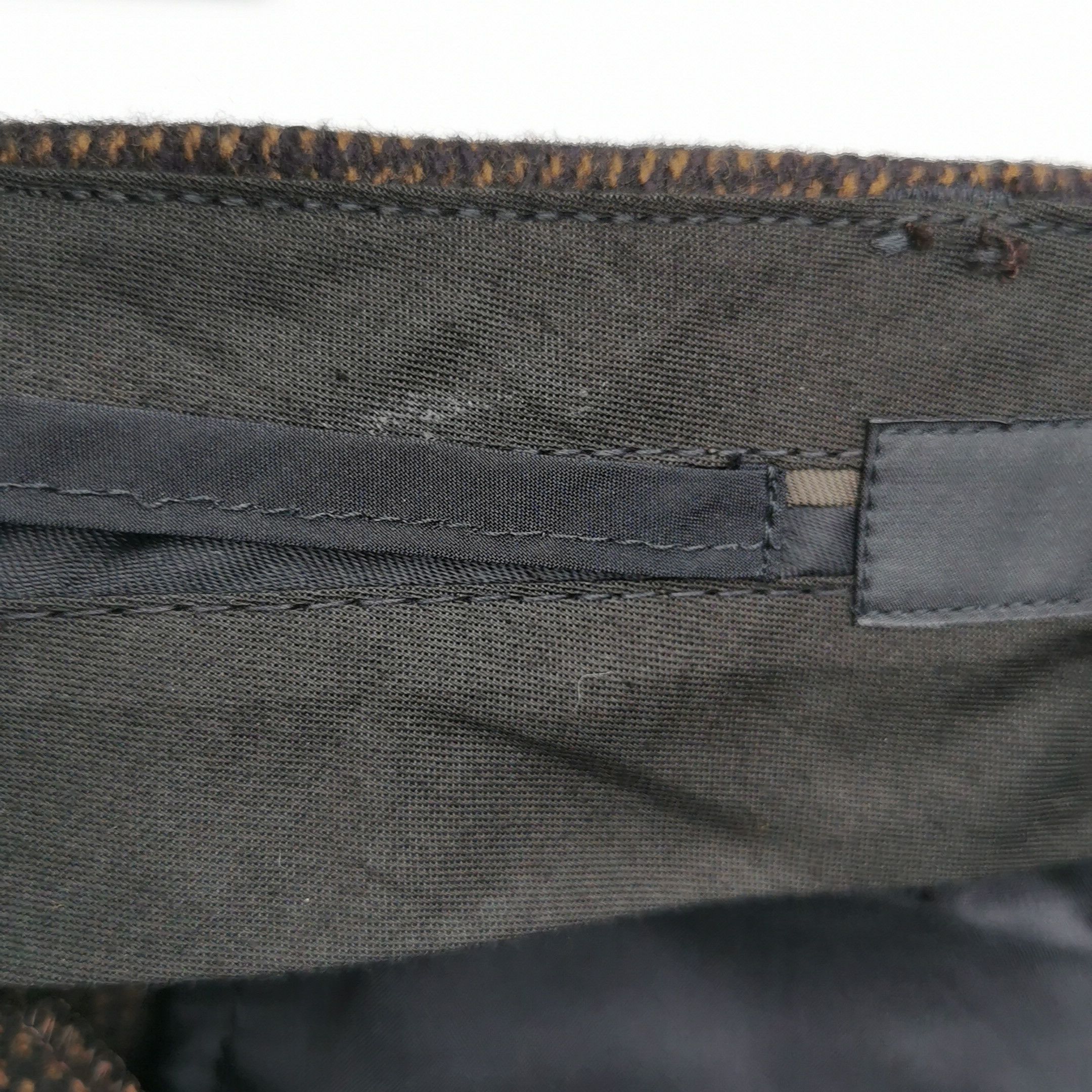 Gucci Gucci Wool Blend Buckle Detail Pants Size 40 Size 27" / US 4 / IT 40 - 7 Thumbnail