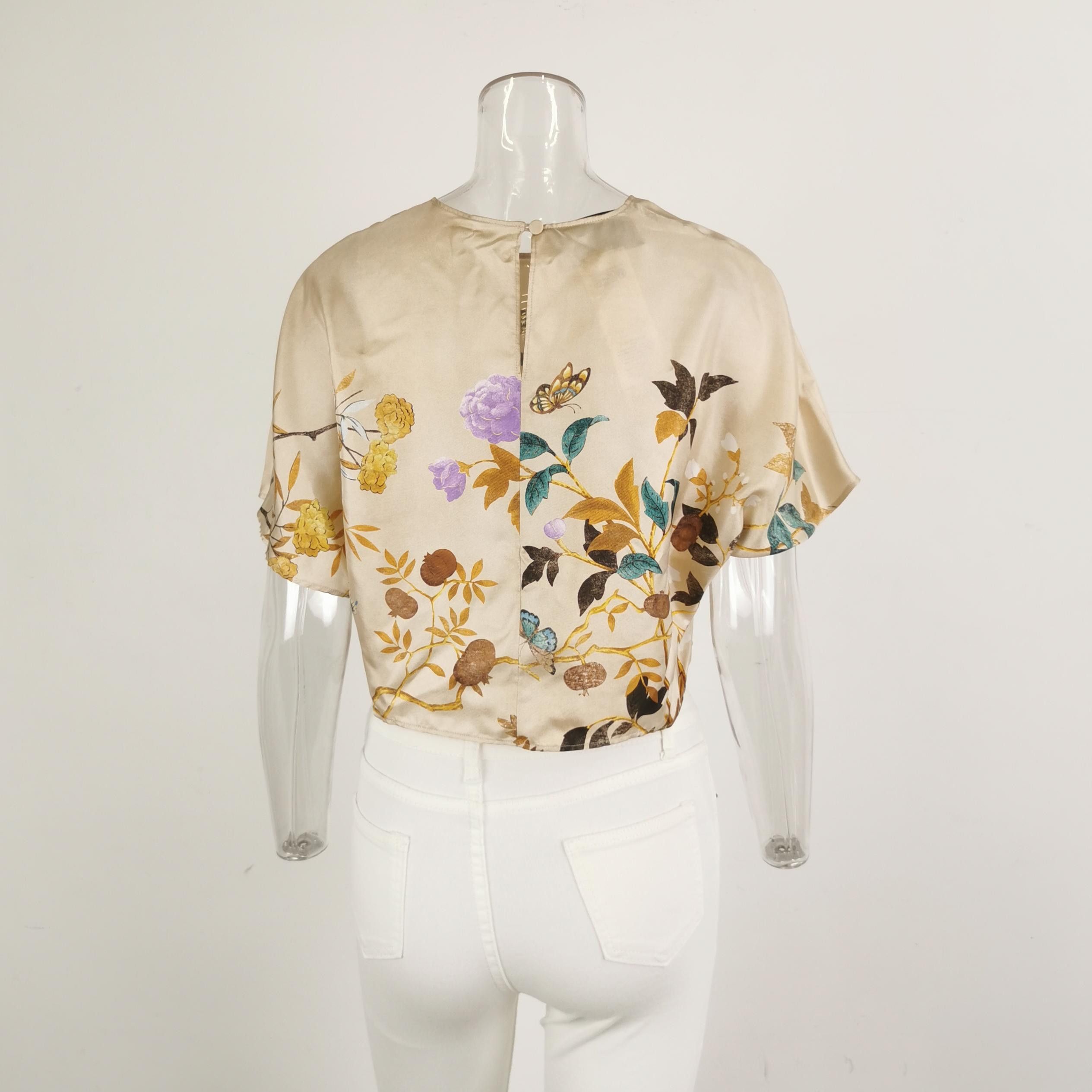 Gucci Gucci Floral Silk Blouse Size 42 Size M / US 6-8 / IT 42-44 - 3 Thumbnail
