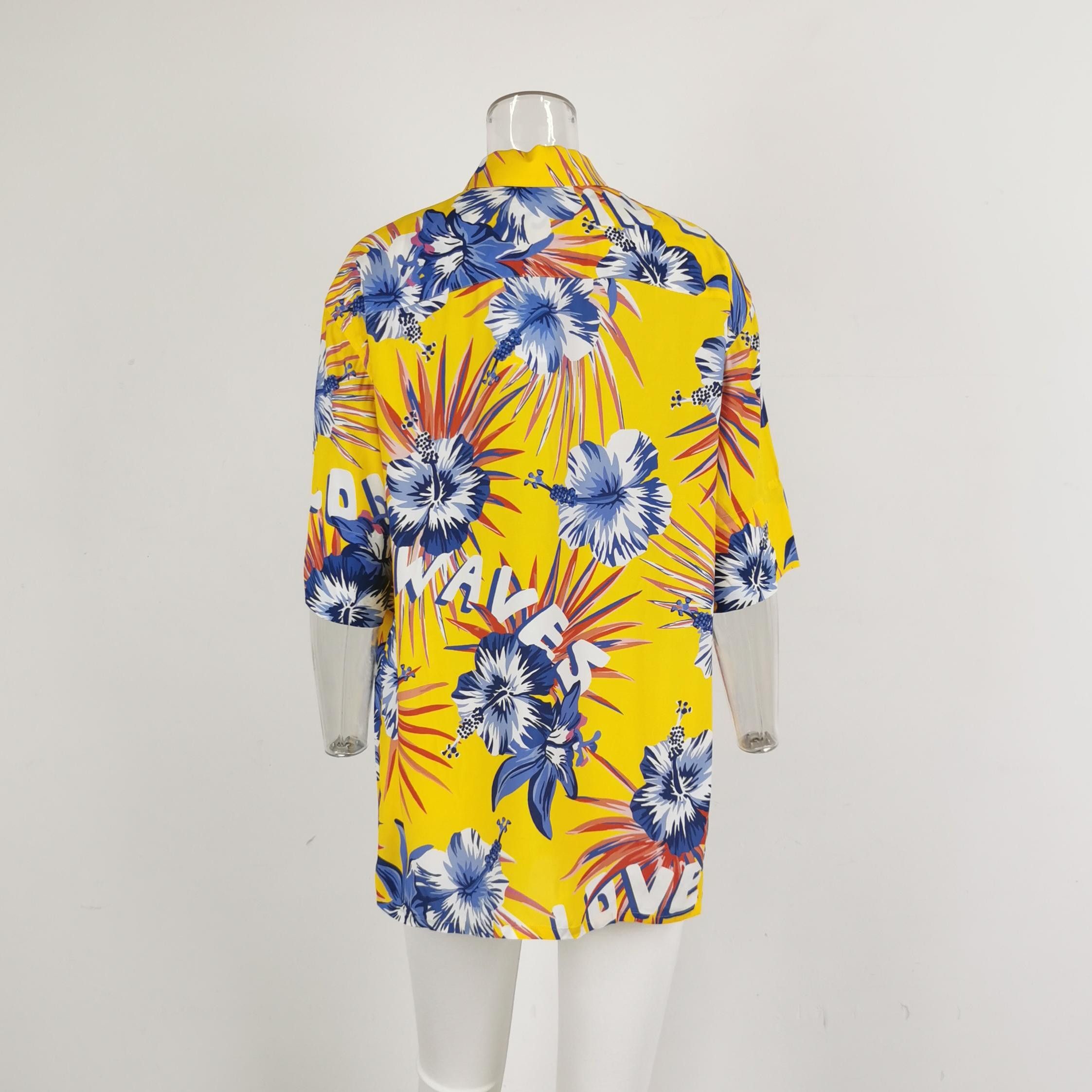 Gucci Gucci Floral Button Up Shirt Size 38 Size XS / US 0-2 / IT 36-38 - 3 Thumbnail