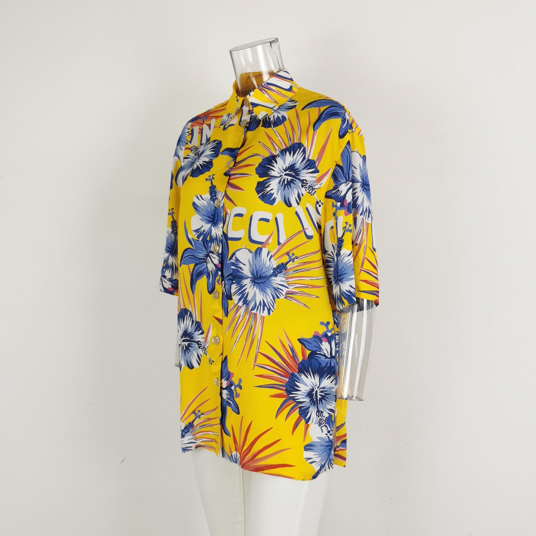 Gucci Gucci Floral Button Up Shirt Size 38 Size XS / US 0-2 / IT 36-38 - 2 Thumbnail