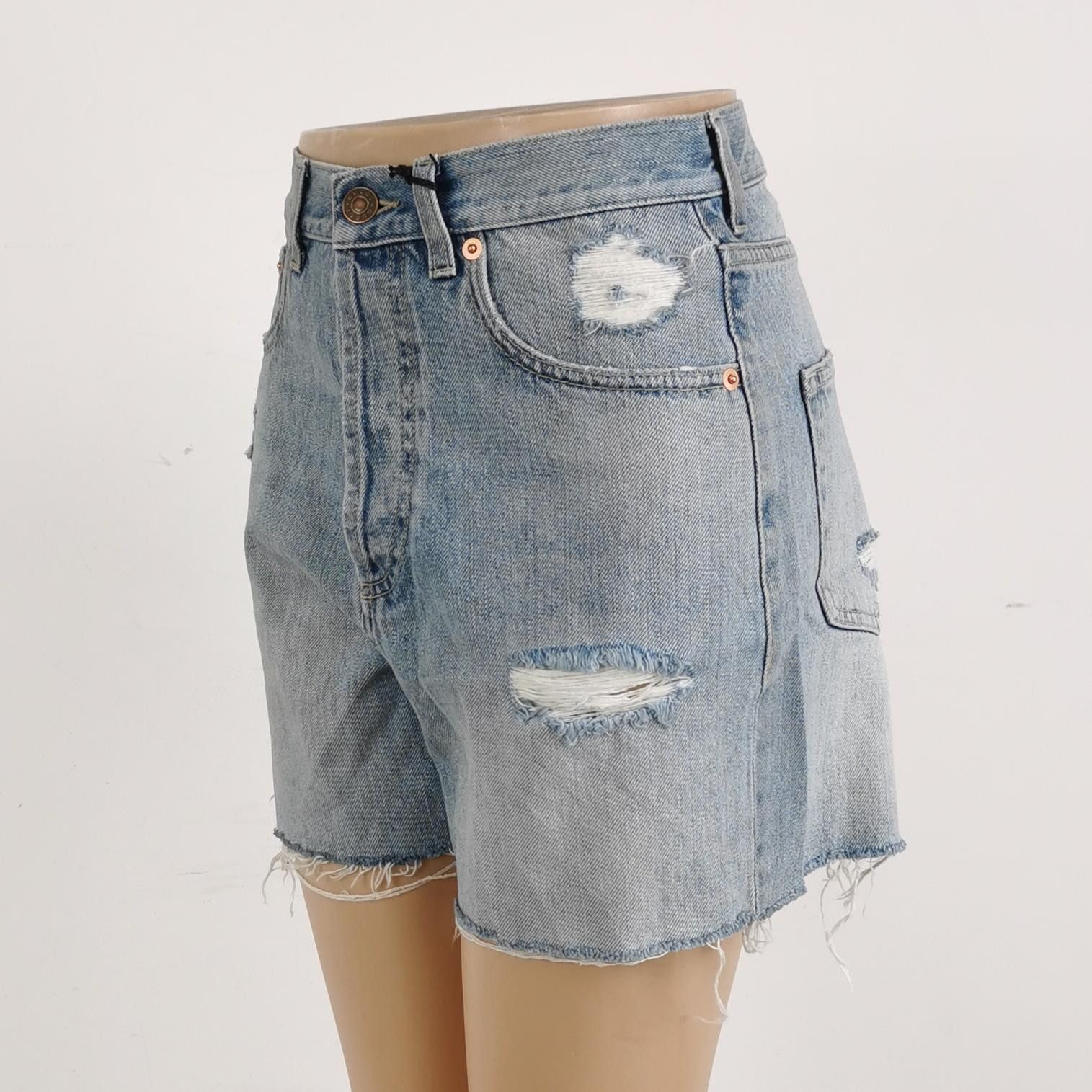 Gucci Gucci Cat Embroidered Denim Shorts Size 25 Size 25" / US 0 / IT 36 - 2 Thumbnail