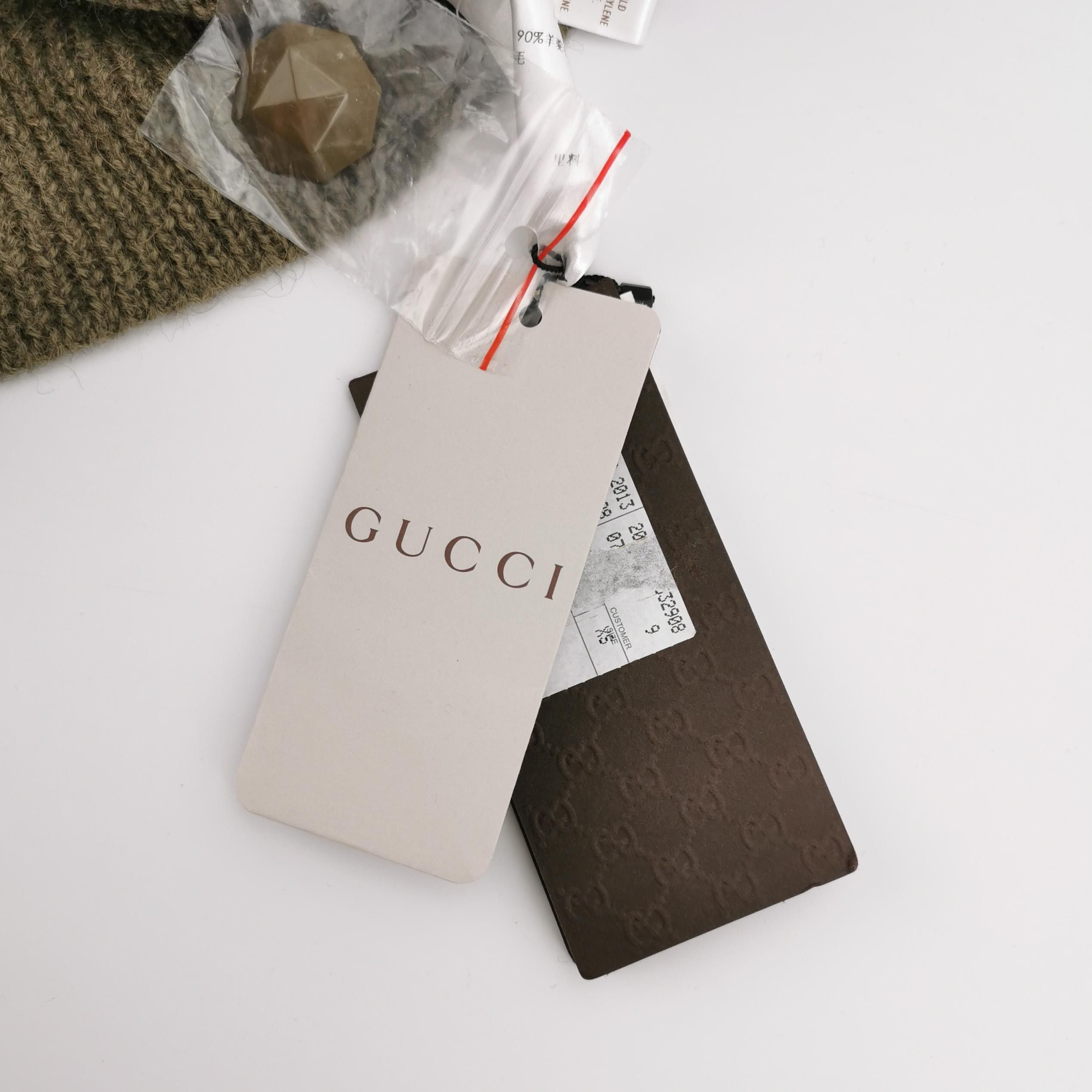 Gucci Gucci Alpaca Blend V-Neck Sweater XS Size XS / US 0-2 / IT 36-38 - 5 Thumbnail