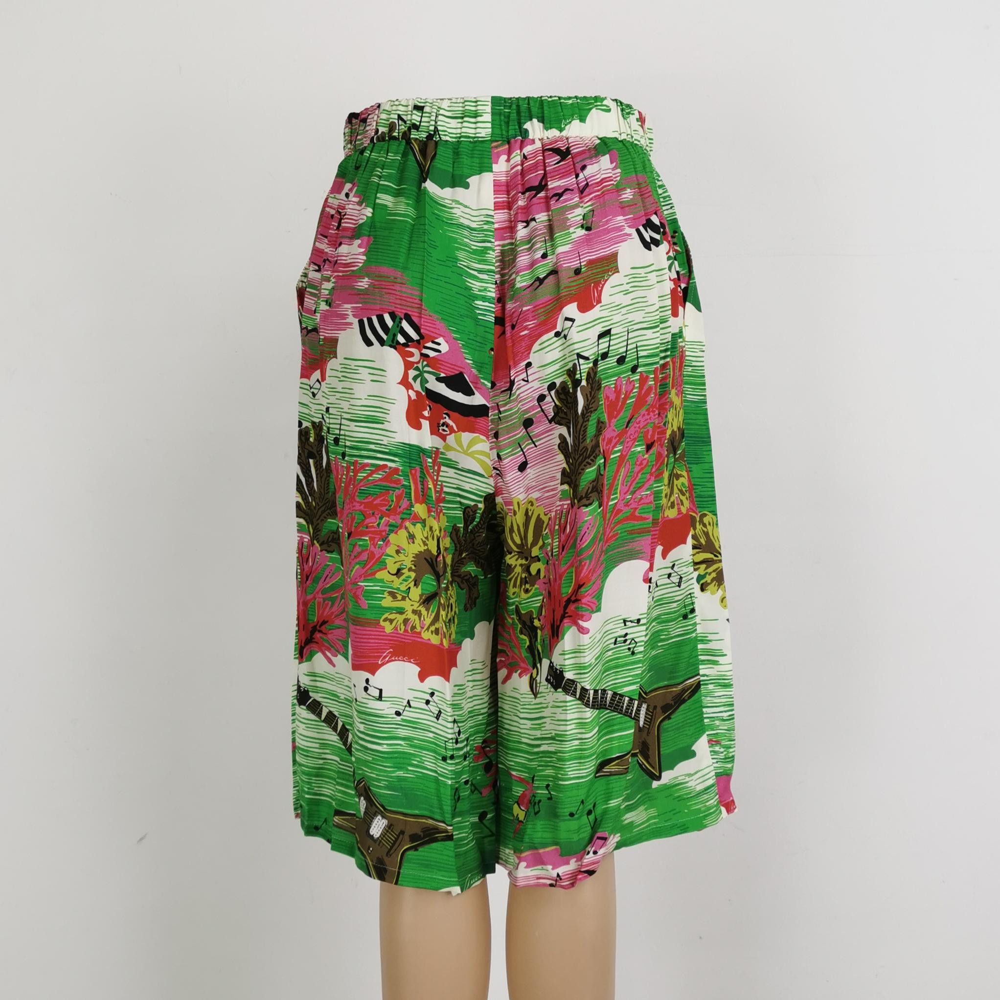Gucci Gucci Multicolor Print Shorts Size 38 Size 26" / US 2 / IT 38 - 3 Thumbnail