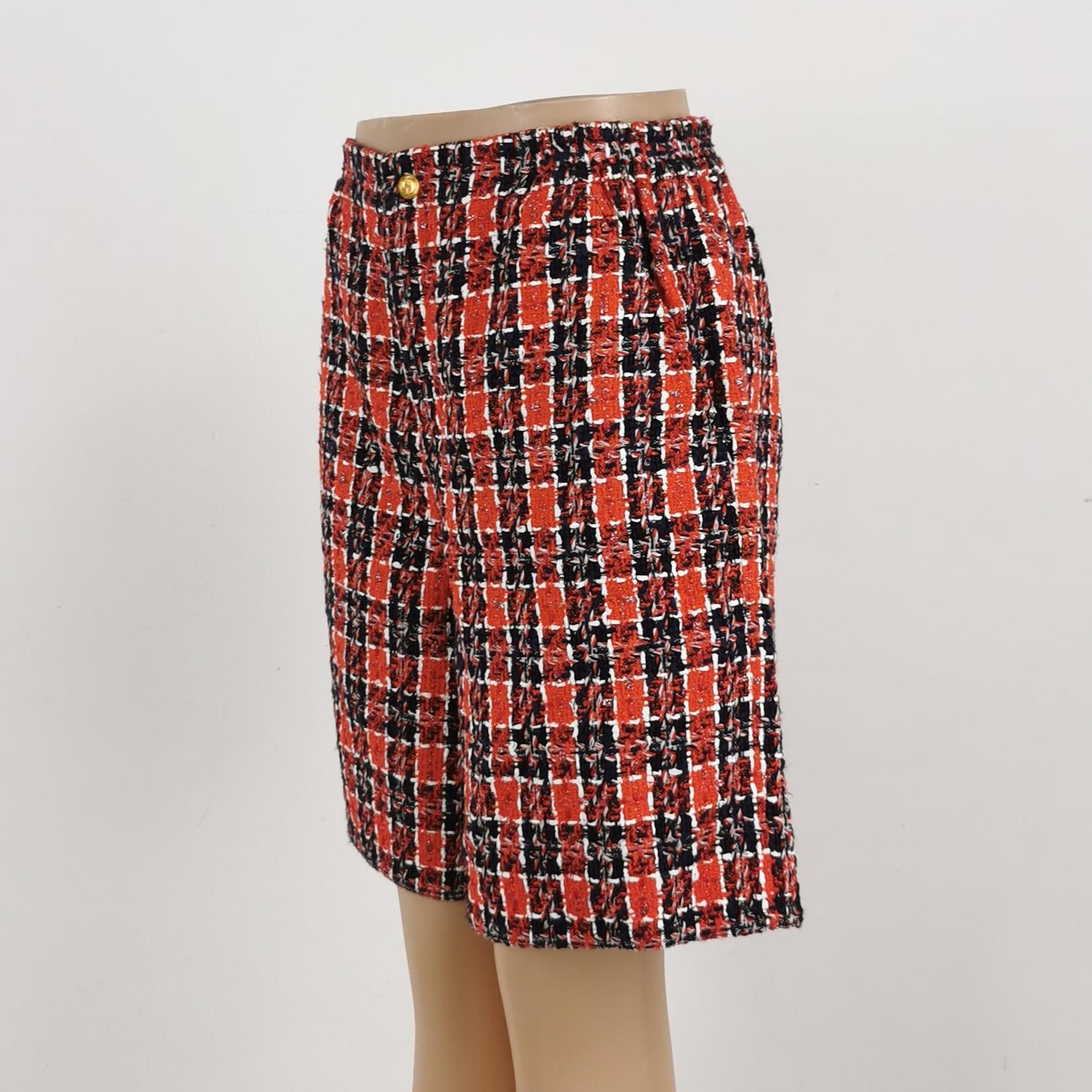 Gucci Gucci Multi Tweed Shorts Size 38 Size 26" / US 2 / IT 38 - 2 Thumbnail