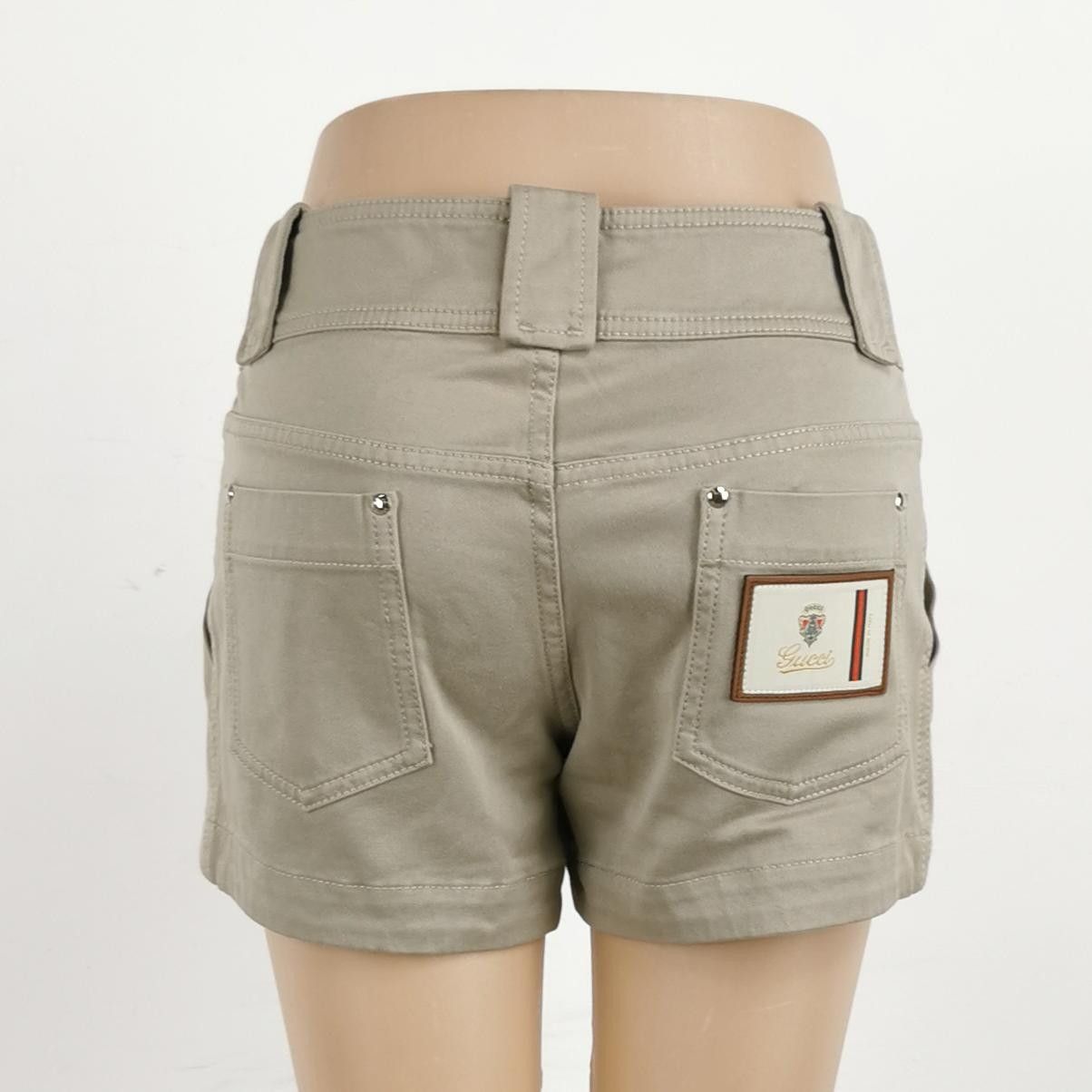 Gucci Gucci Logo Patch Shorts IT 36 Size 25" / US 0 / IT 36 - 2 Thumbnail