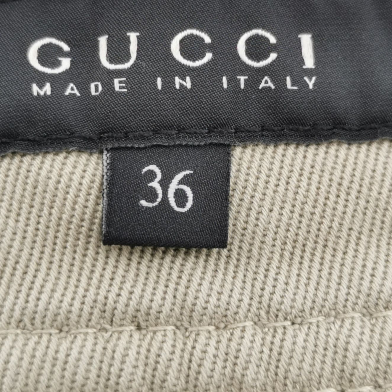 Gucci Gucci Logo Patch Shorts IT 36 Size 25" / US 0 / IT 36 - 7 Thumbnail