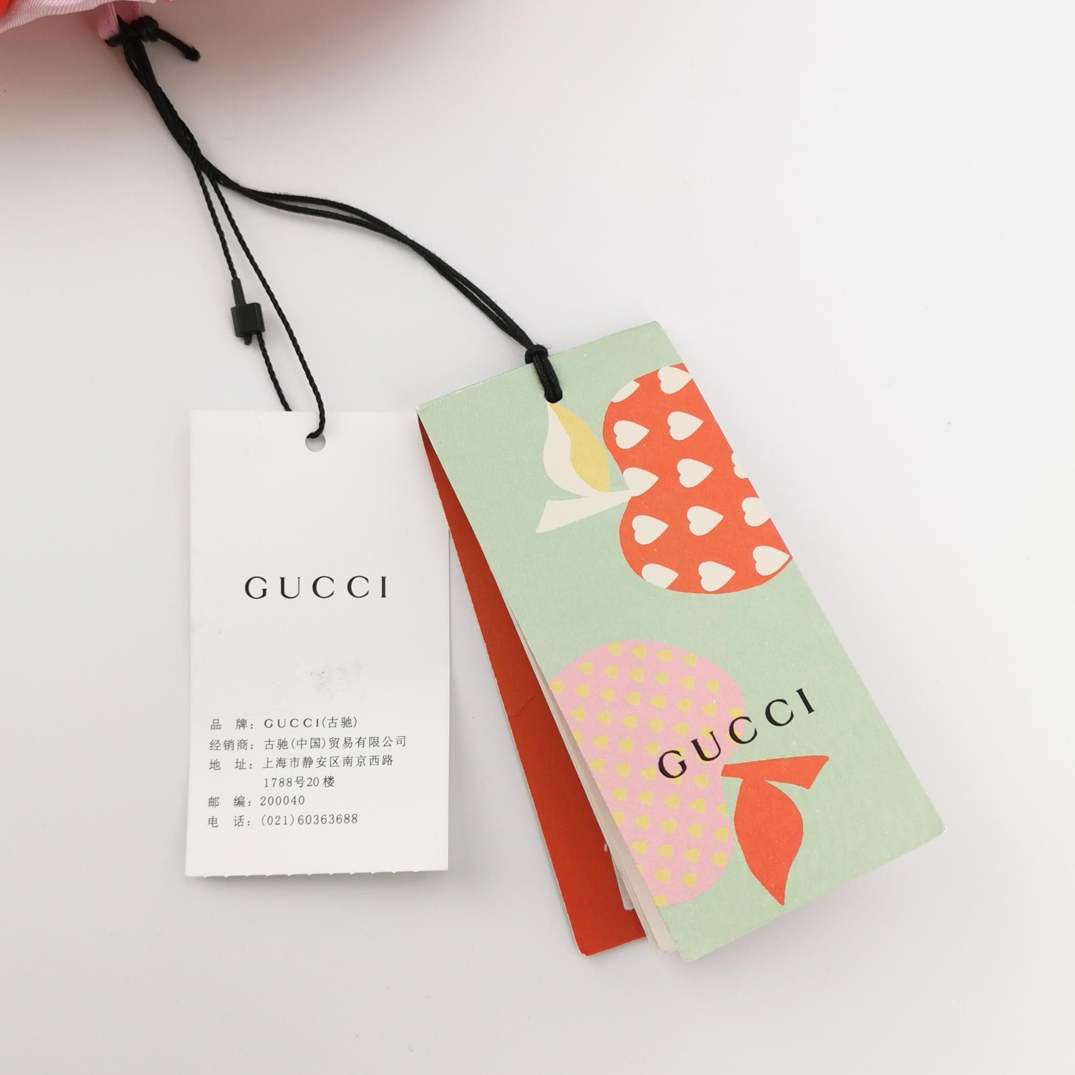Gucci Gucci Apple Print Silk Shorts Size IT 36 Size 25" / US 0 / IT 36 - 4 Thumbnail