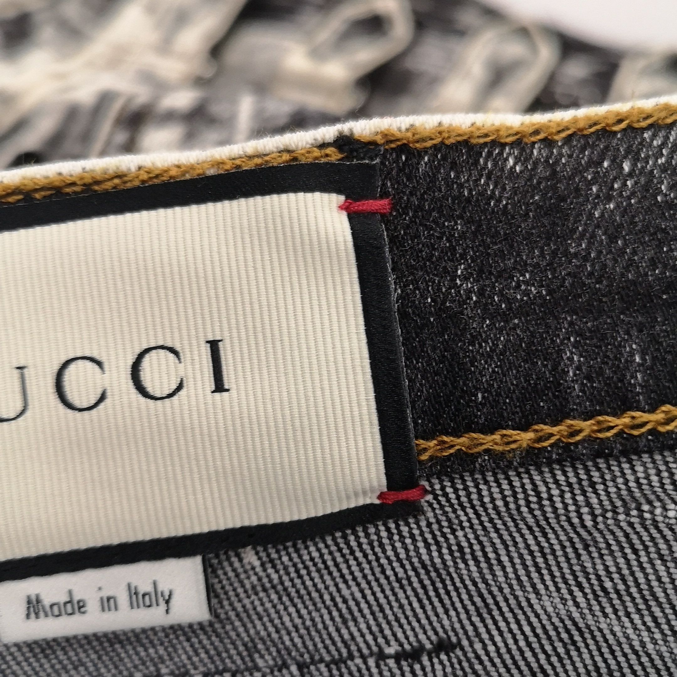 Gucci Gucci Acid Wash Buckle Denim Pants Size 34 Size US 34 / EU 50 - 8 Thumbnail