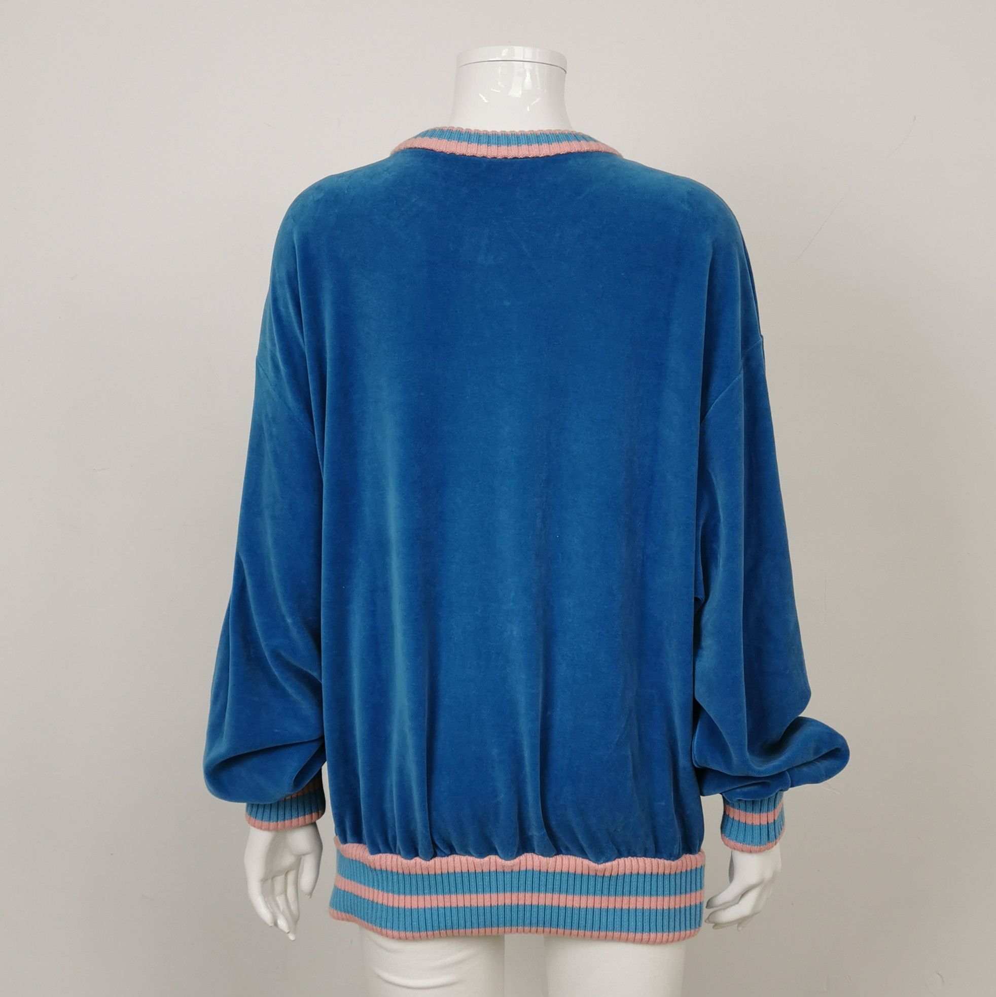 Gucci Gucci Velour Tennis Logo Sweatshirt Size S Size US S / EU 44-46 / 1 - 2 Thumbnail