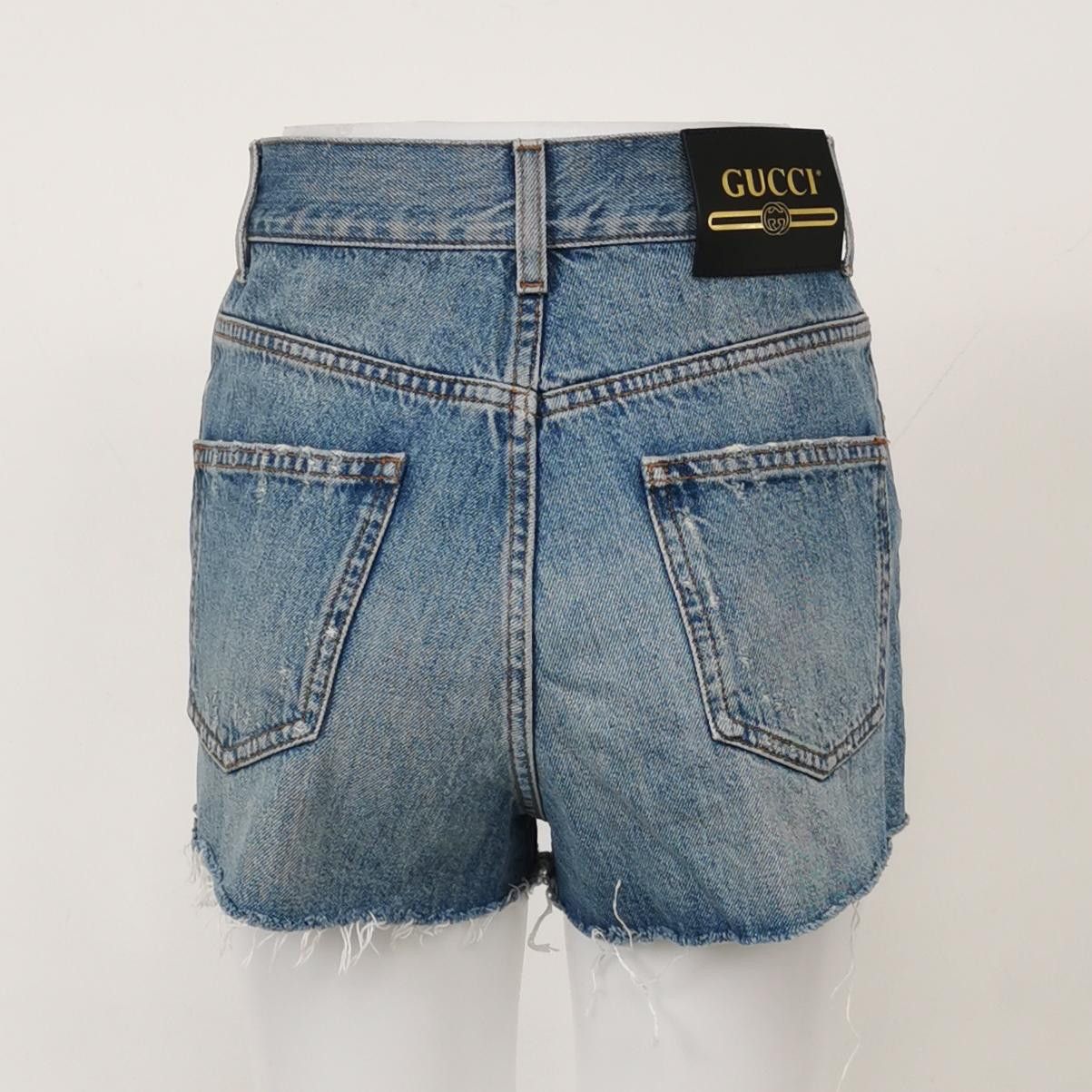 Gucci Gucci Apple Logo Denim Shorts Size 25 Size 25" / US 0 / IT 36 - 2 Thumbnail