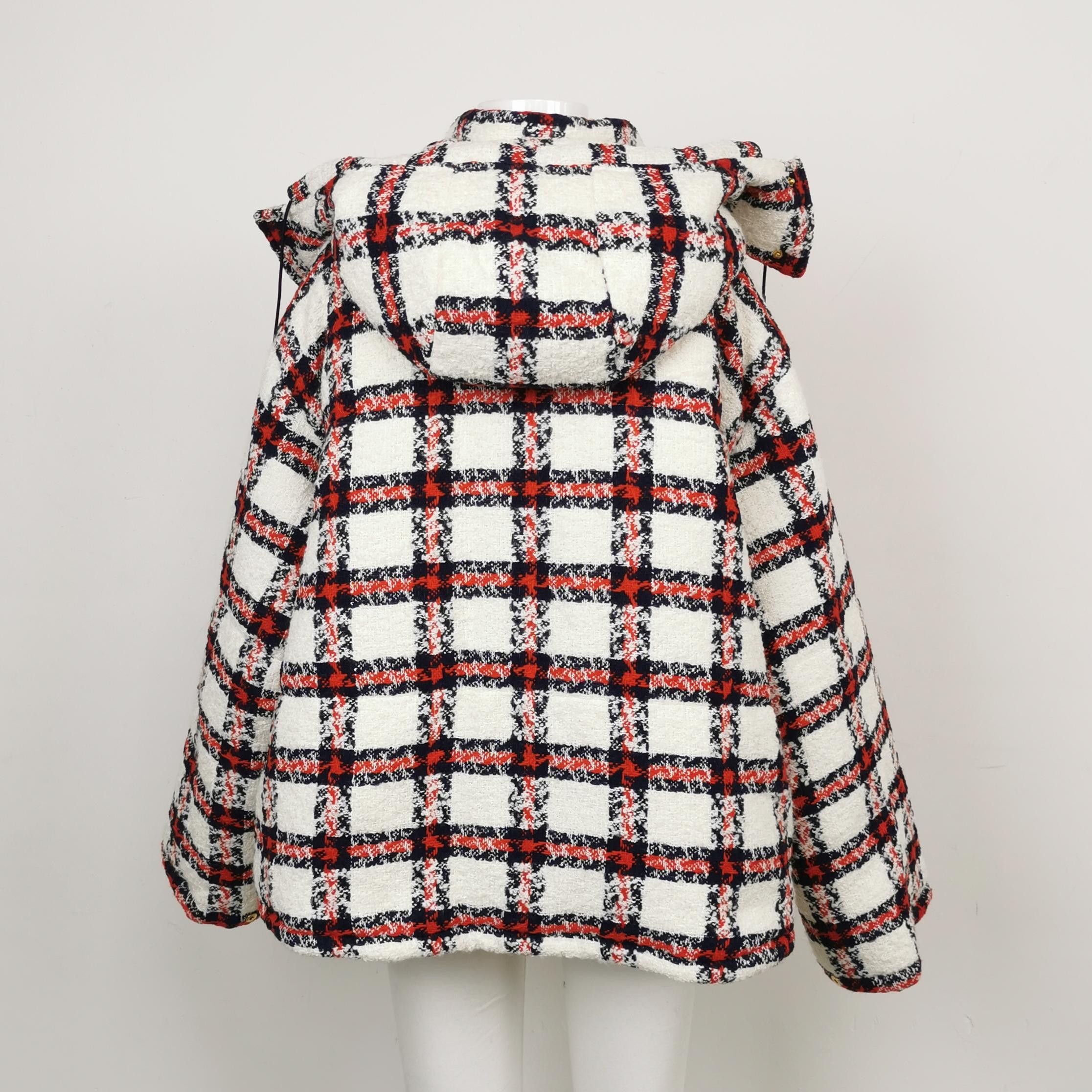 Gucci Gucci Checked Hooded Padded Jacket Size 42 Size M / US 6-8 / IT 42-44 - 2 Thumbnail