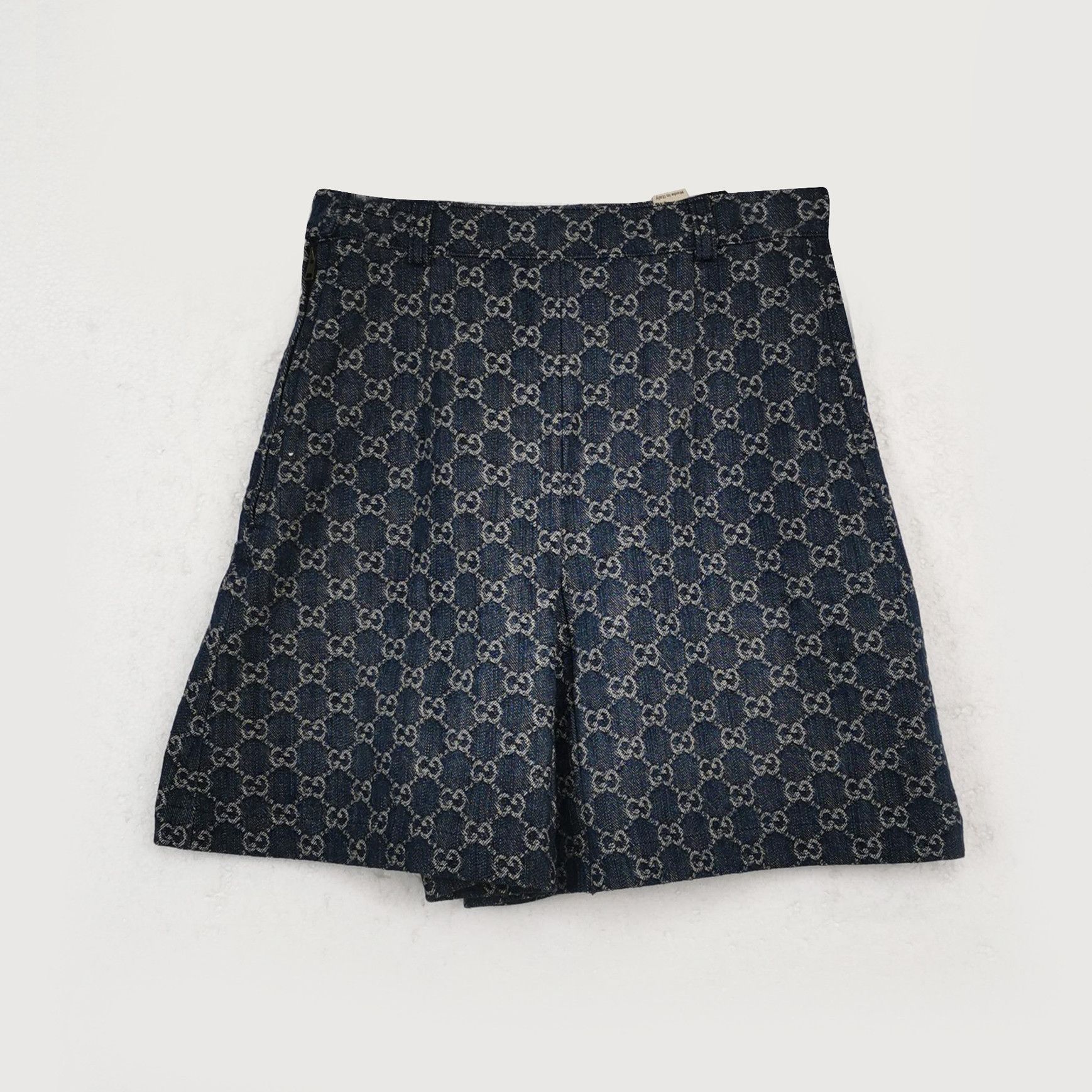 Gucci Gucci GG Monogram Lambskin Shorts Size 36 Size 25" / US 0 / IT 36 - 2 Thumbnail