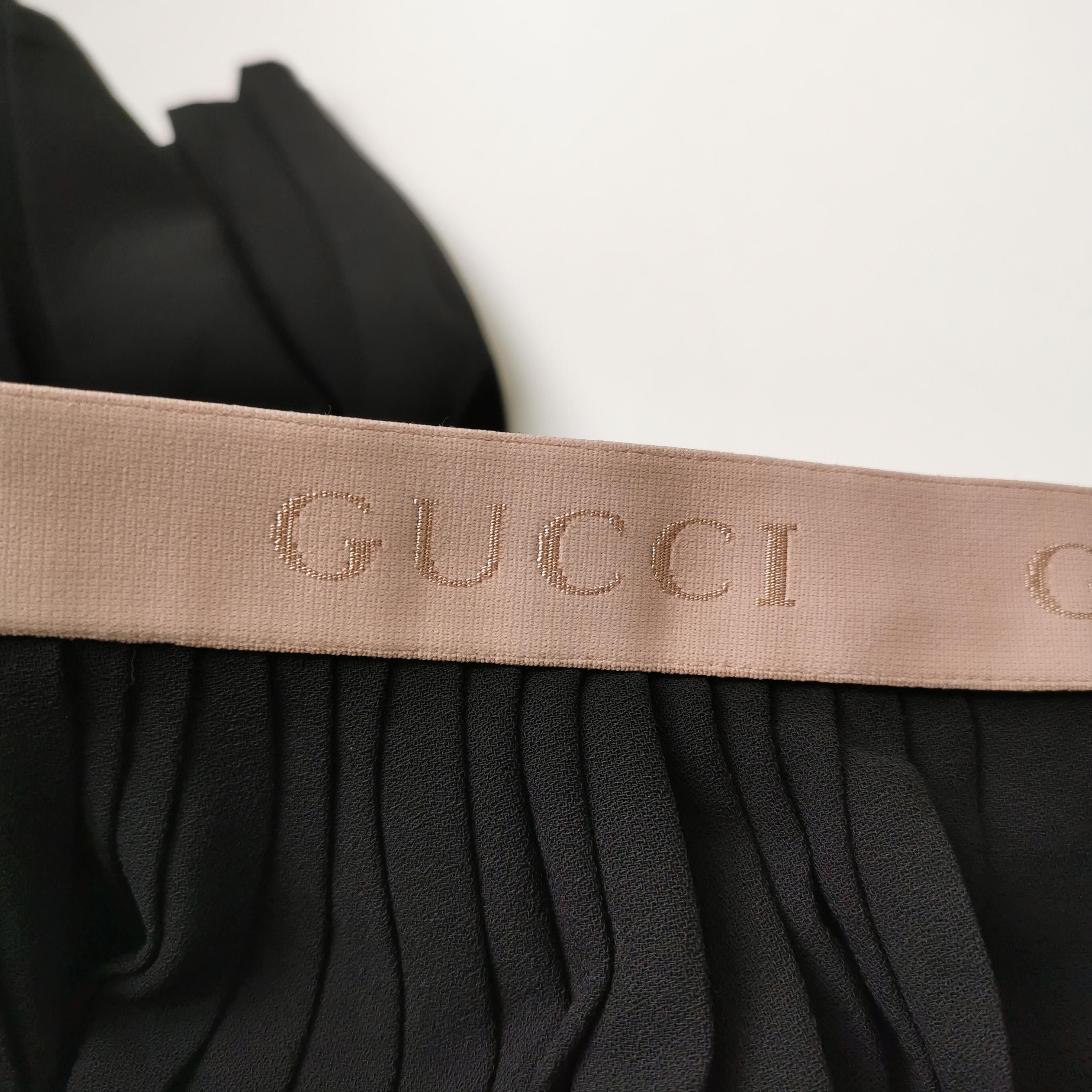 Gucci Gucci Logo Waistband Pleated Midi Skirt Size 40 Size 27" / US 4 / IT 40 - 3 Thumbnail